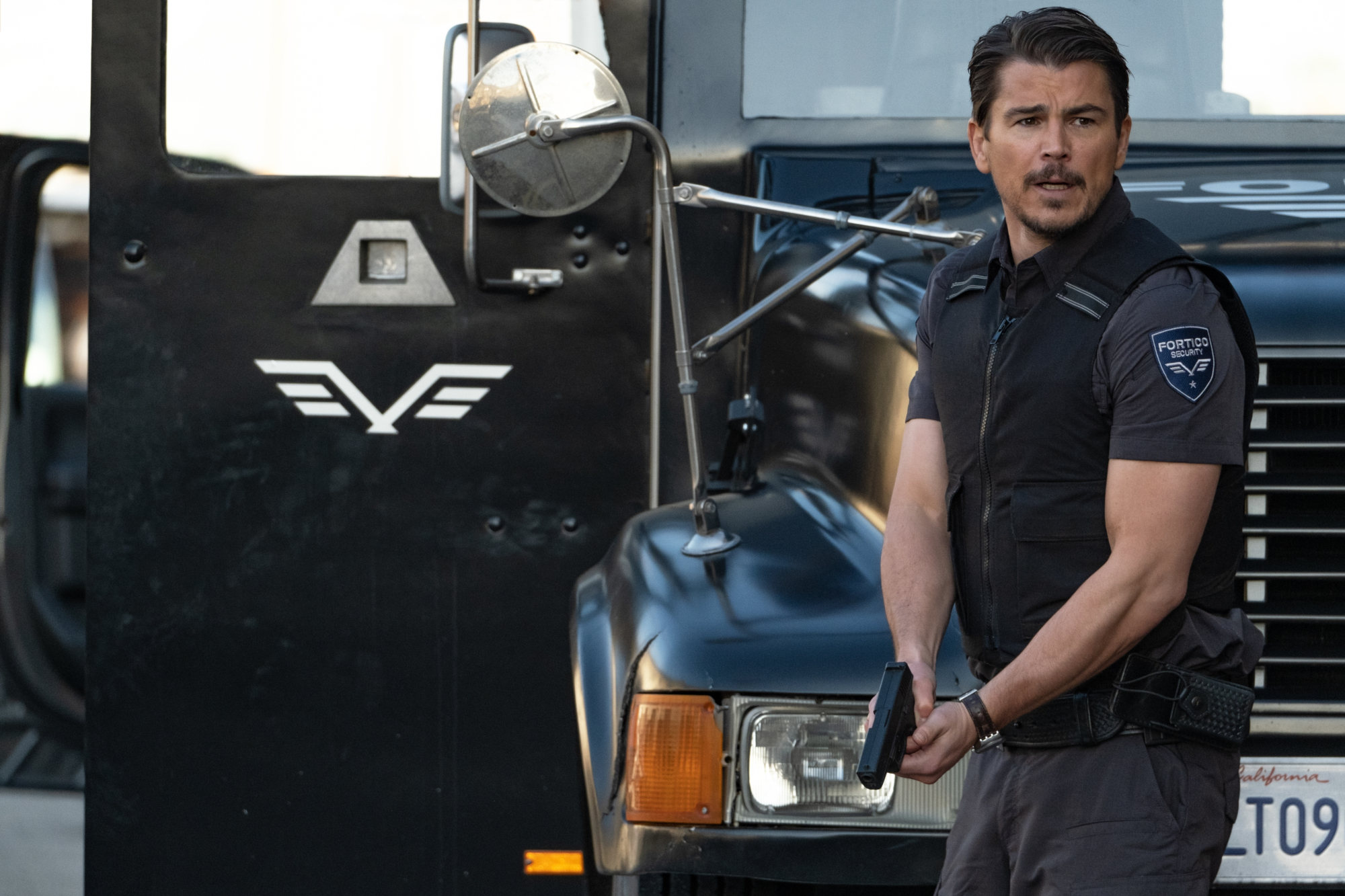 Josh Hartnett in Wrath of Man HD Wallpaper