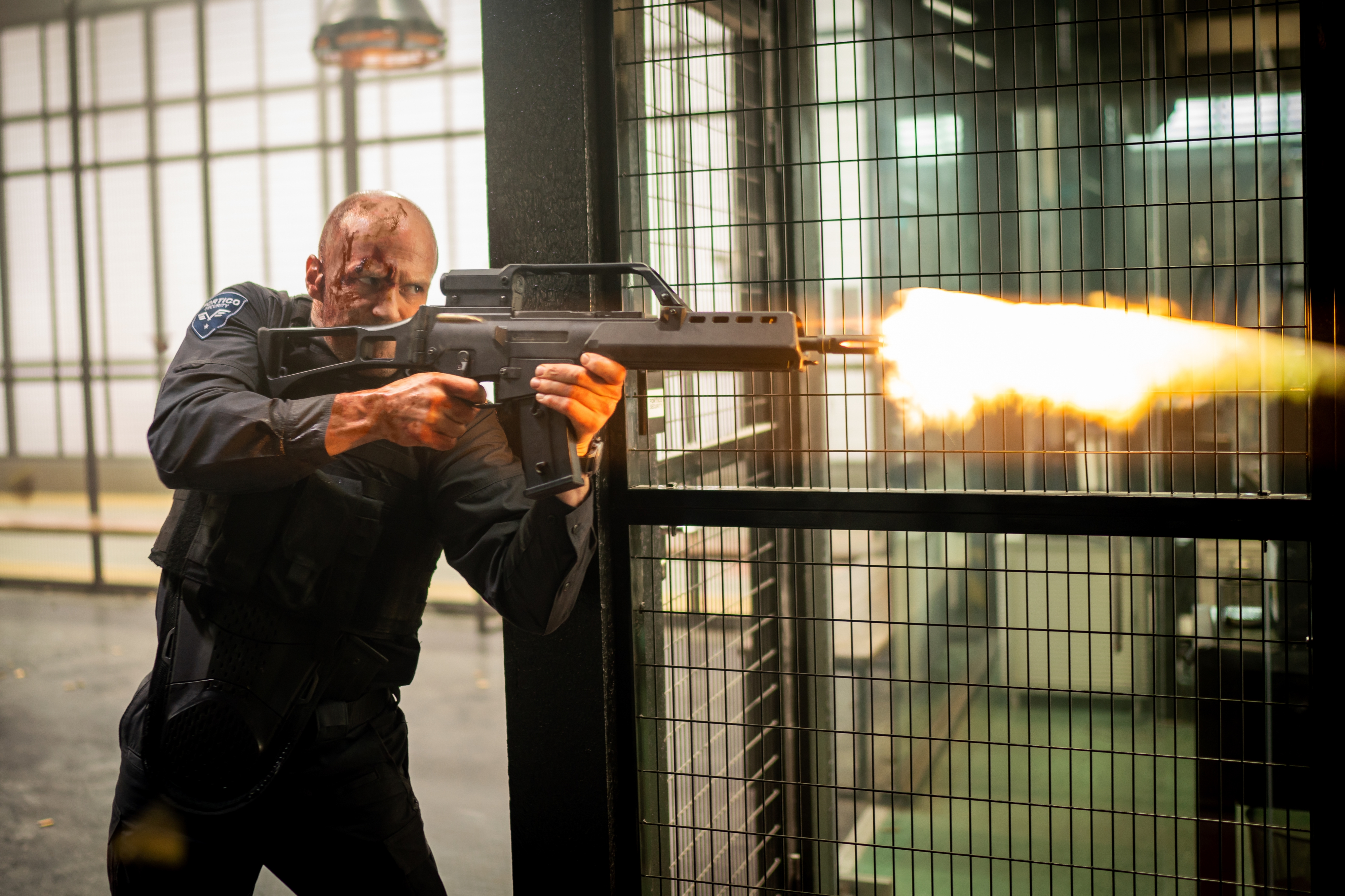 Wrath of Man Jason Statham firing gun HD Wallpaper