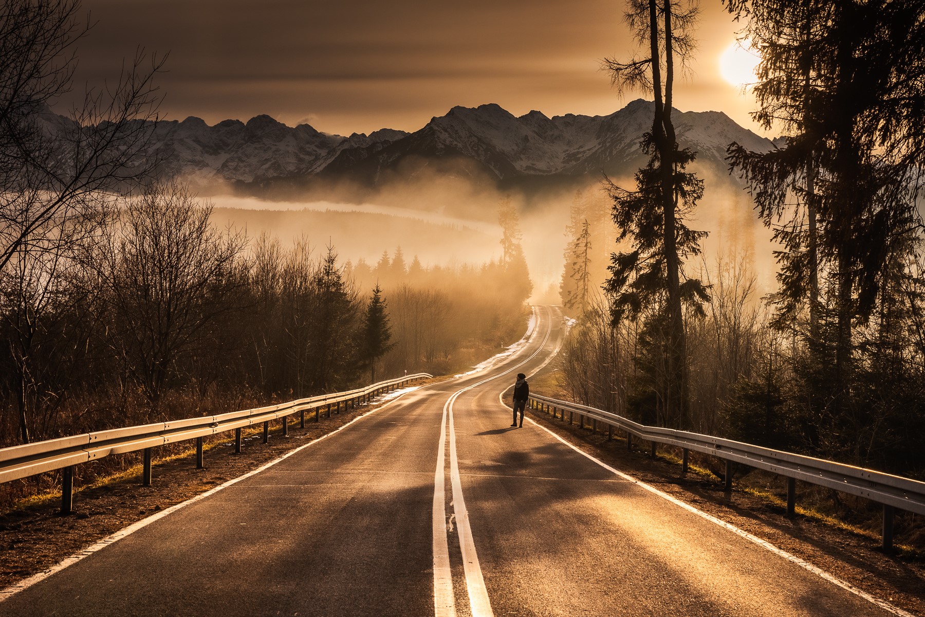 mist, cold, outdoors, mountains, winter, road, Pawel Uchorczak, photography HD Wallpaper