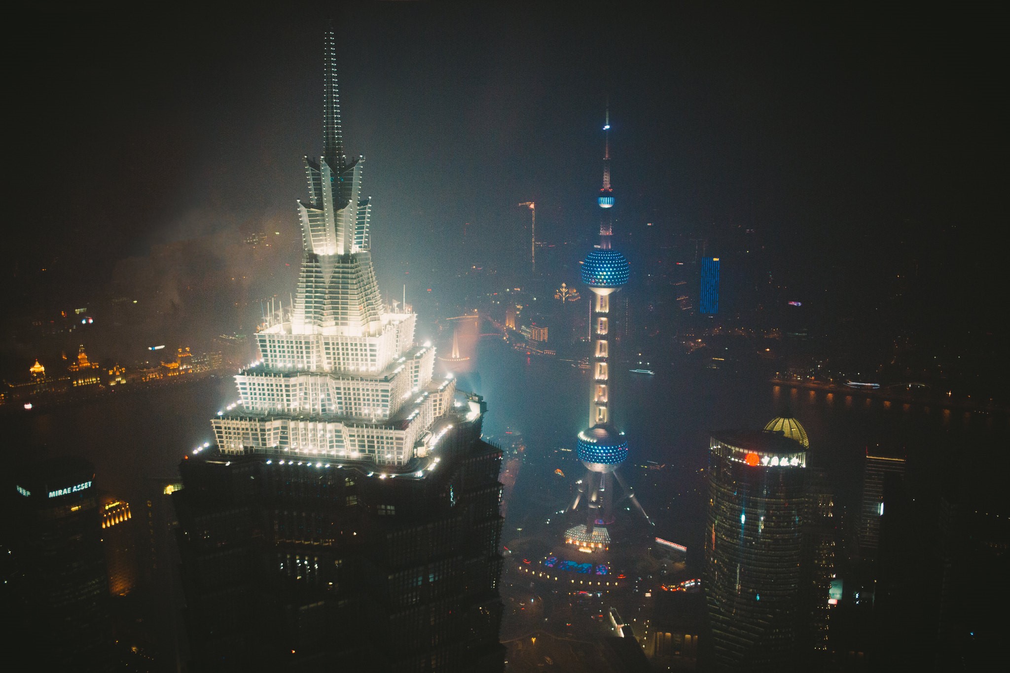 urban, film grain, skyscraper, China, Shanghai, night, mist, city HD Wallpaper