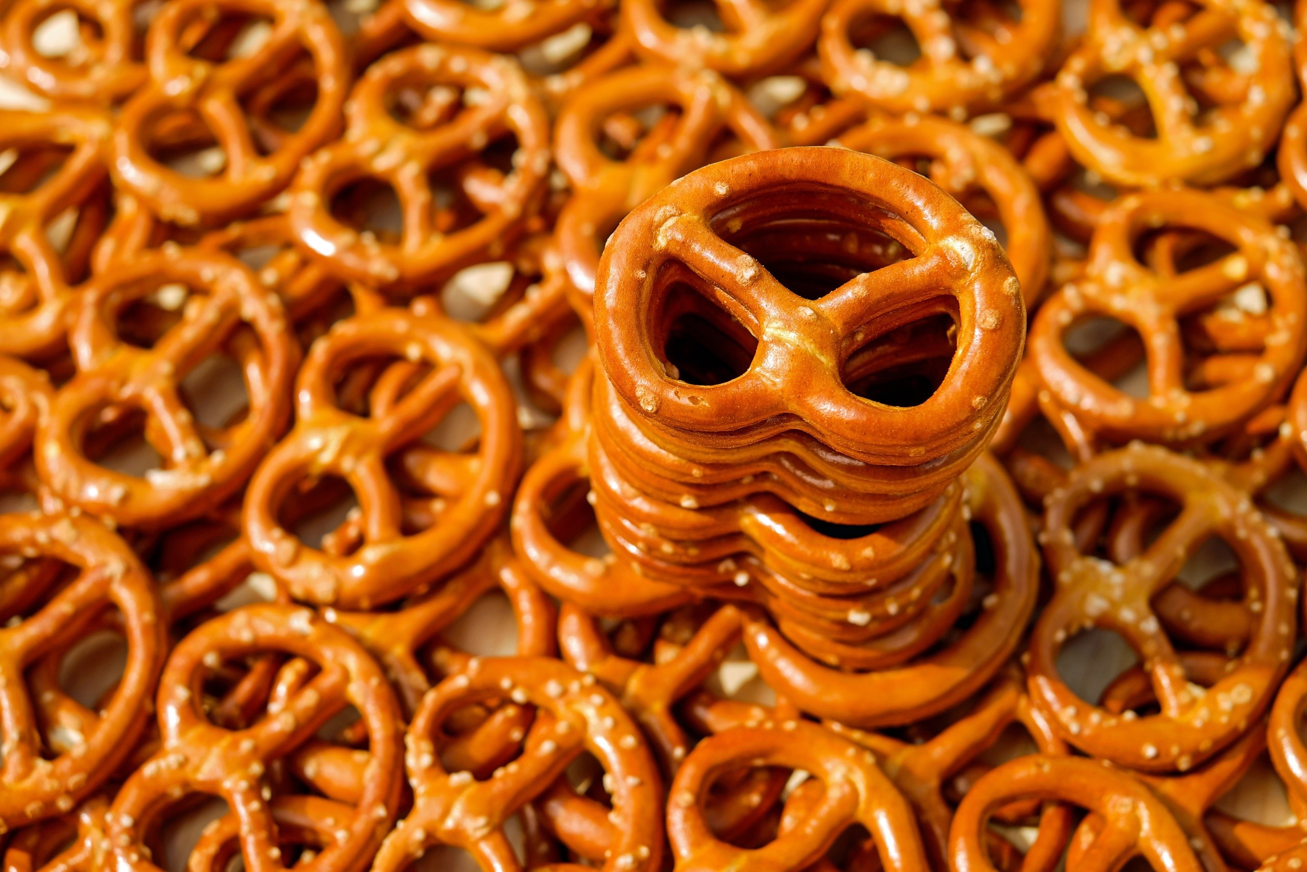 salt, food, Pretzels (Food) HD Wallpaper
