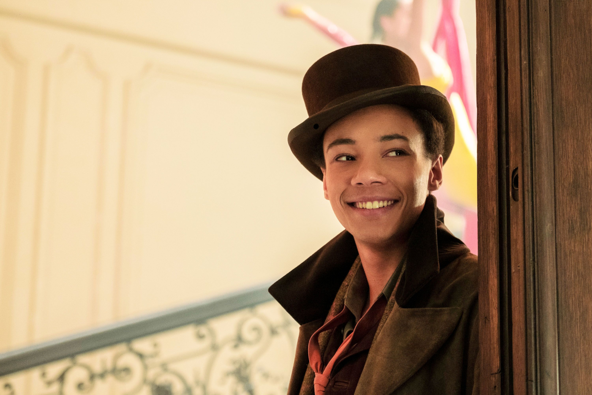 Jesper Fahey in a top hat and coat HD Wallpaper