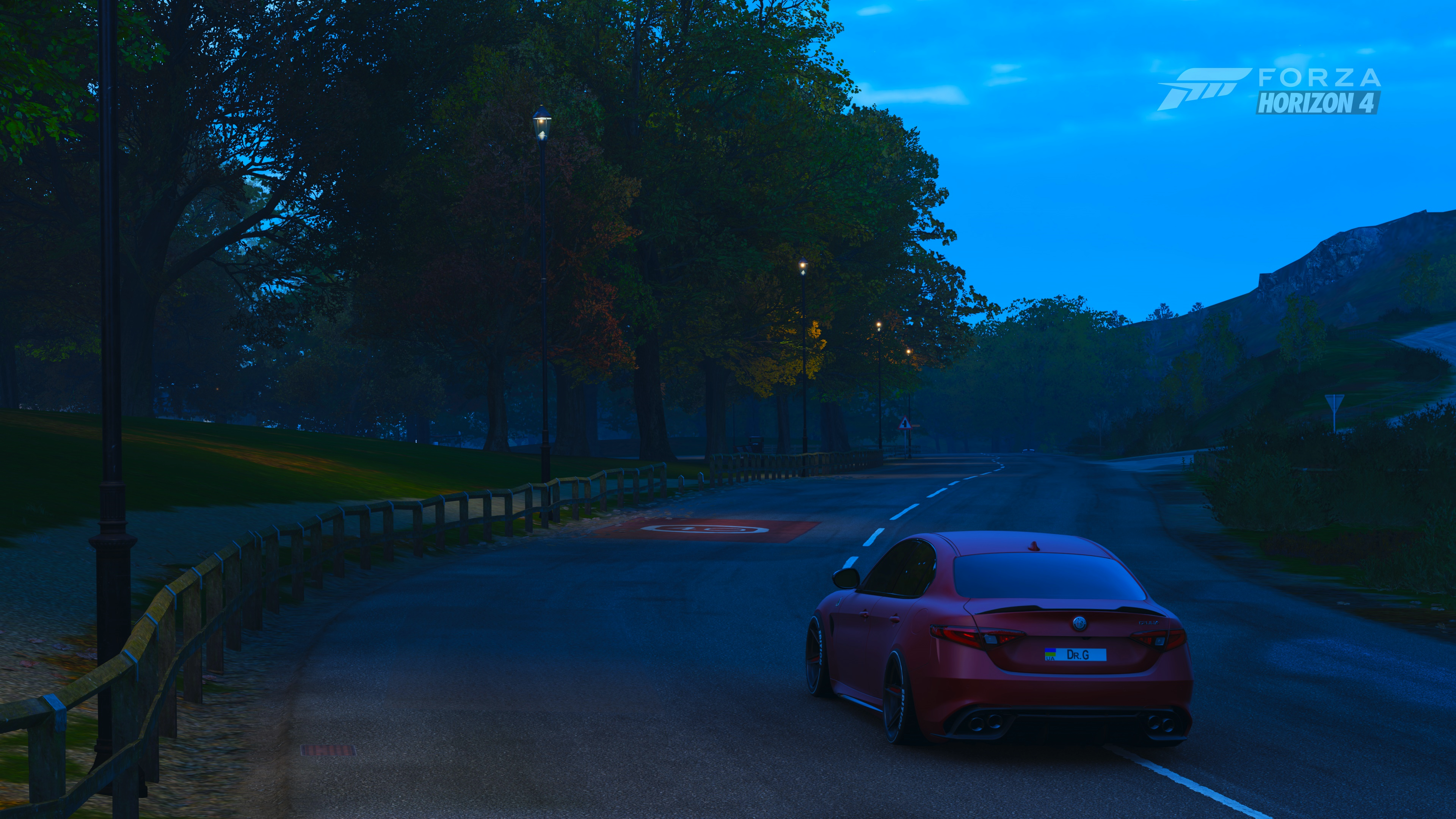 Red Alfa Romeo Giulia in Forza Horizon 4 HD Wallpaper