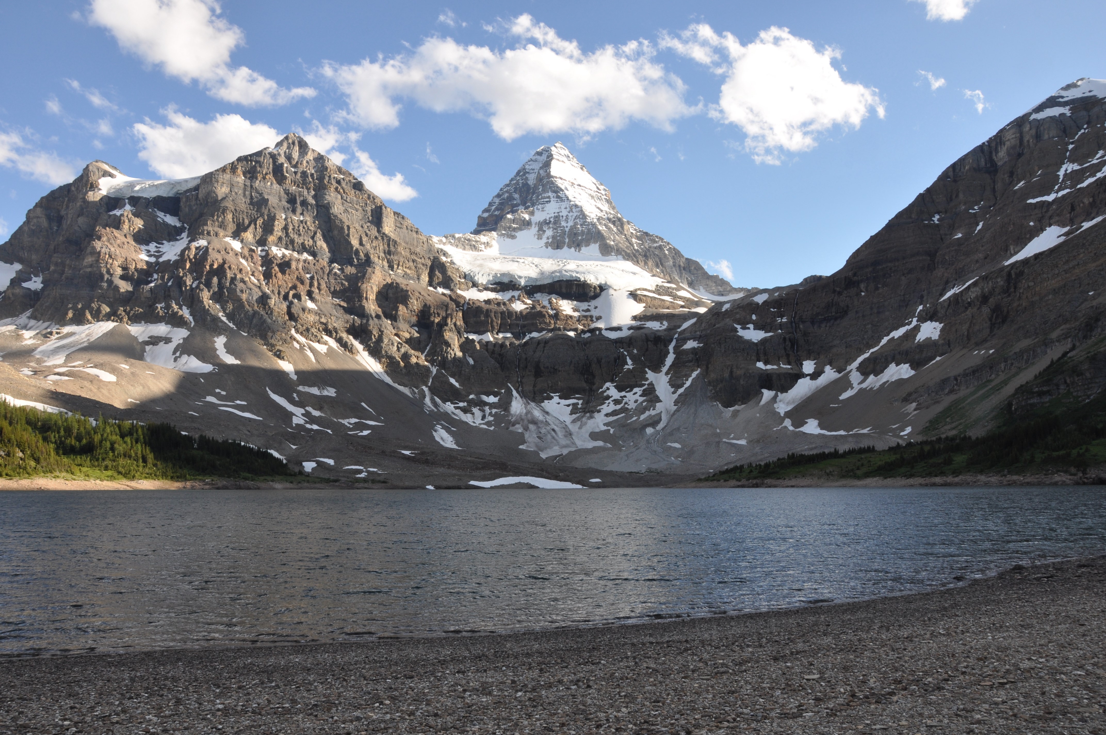 Mountains and lake with clouds HD Wallpaper