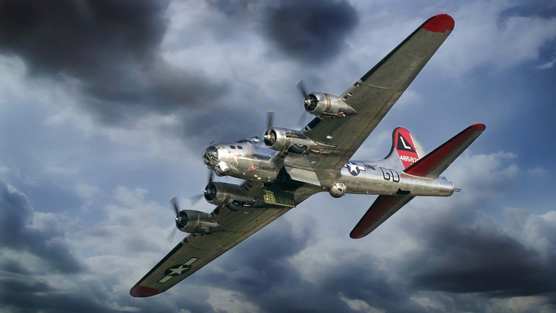 Boeing B-17 Flying Fortress bomber in flight HD Wallpaper