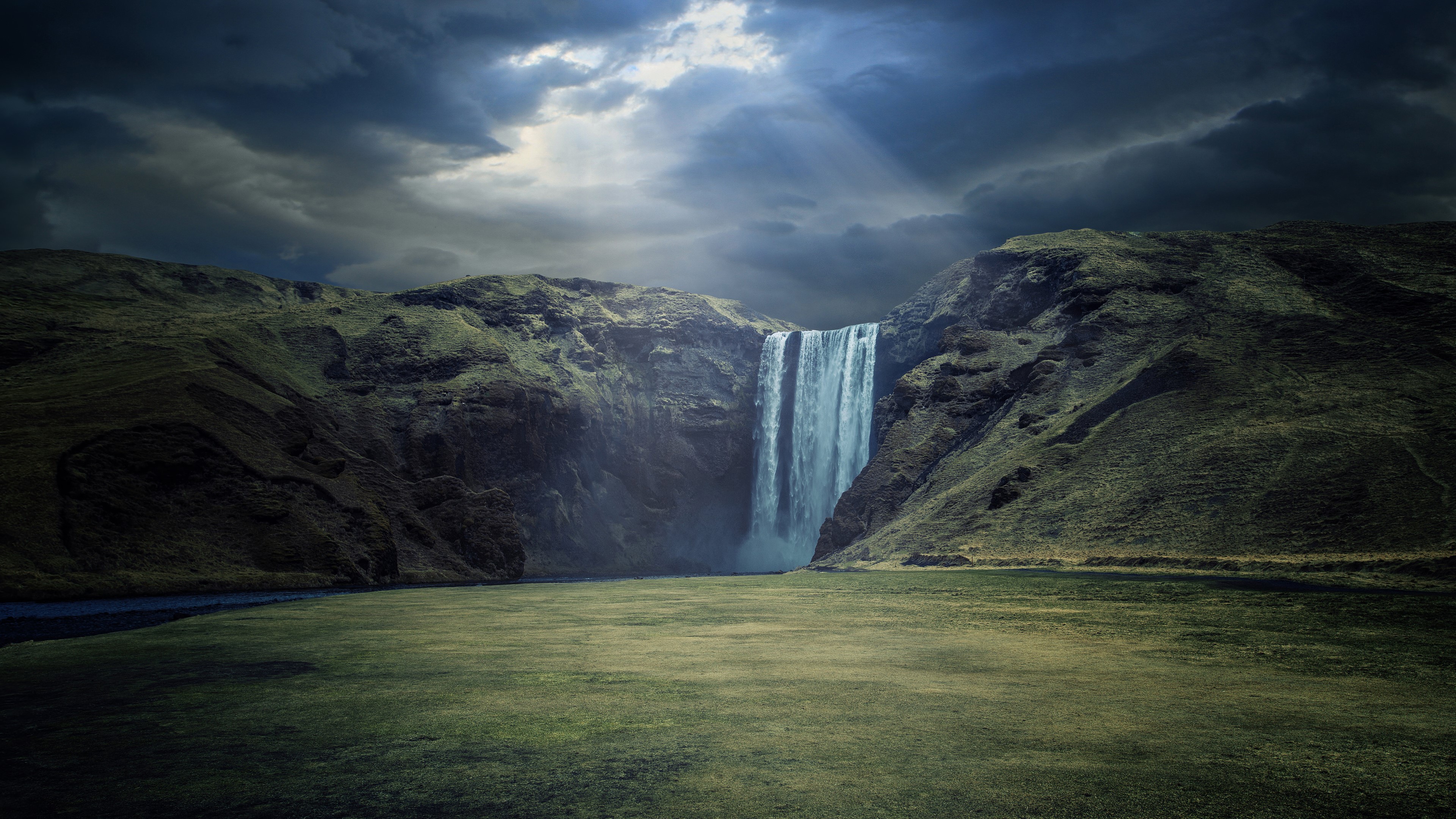 4K Skogafoss Waterfall in Iceland with Sun Rays HD Wallpaper