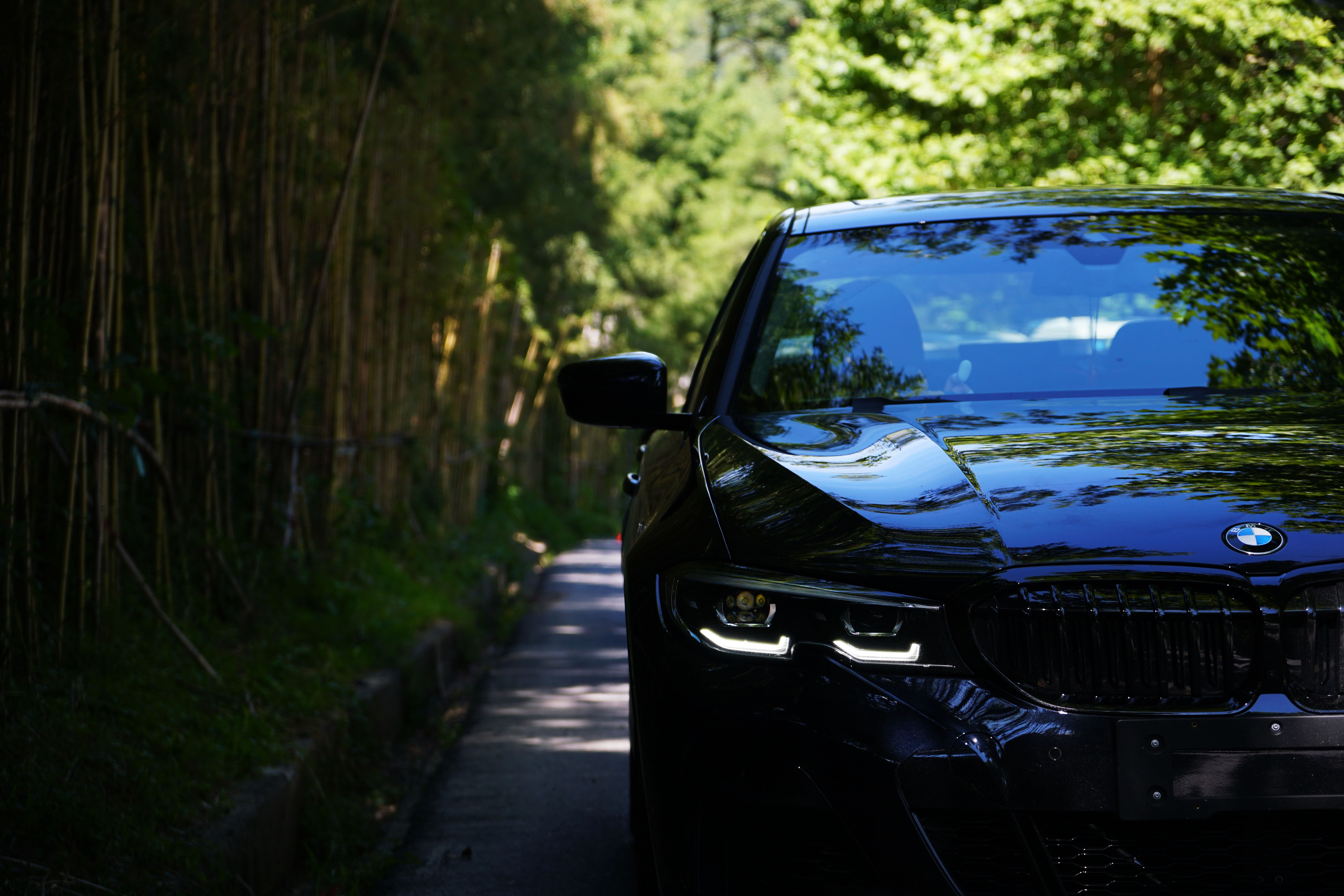 4K BMW 325im HD Wallpaper