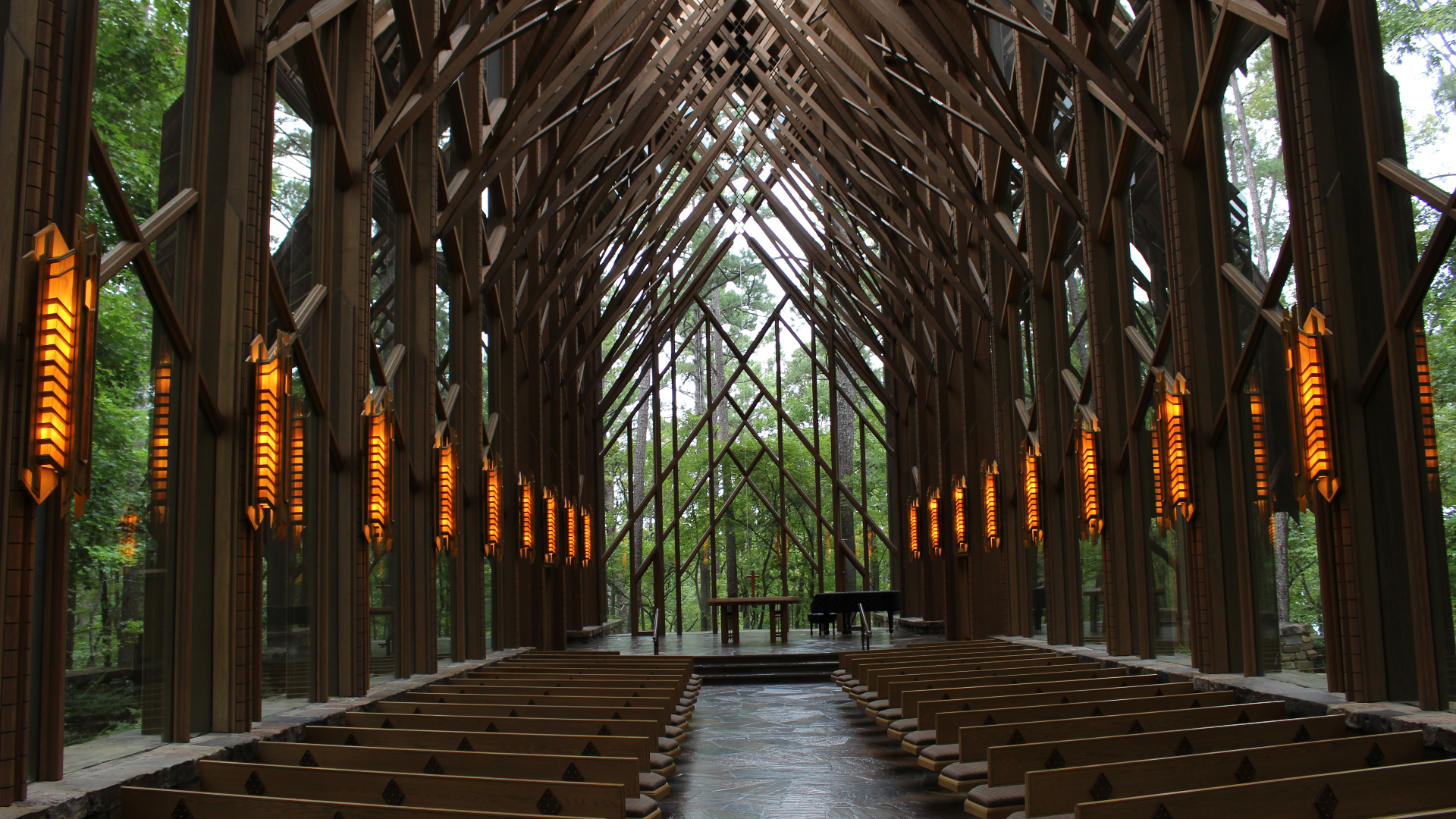 Thorncrown Chapel interior with wooden pews and altar HD Wallpaper