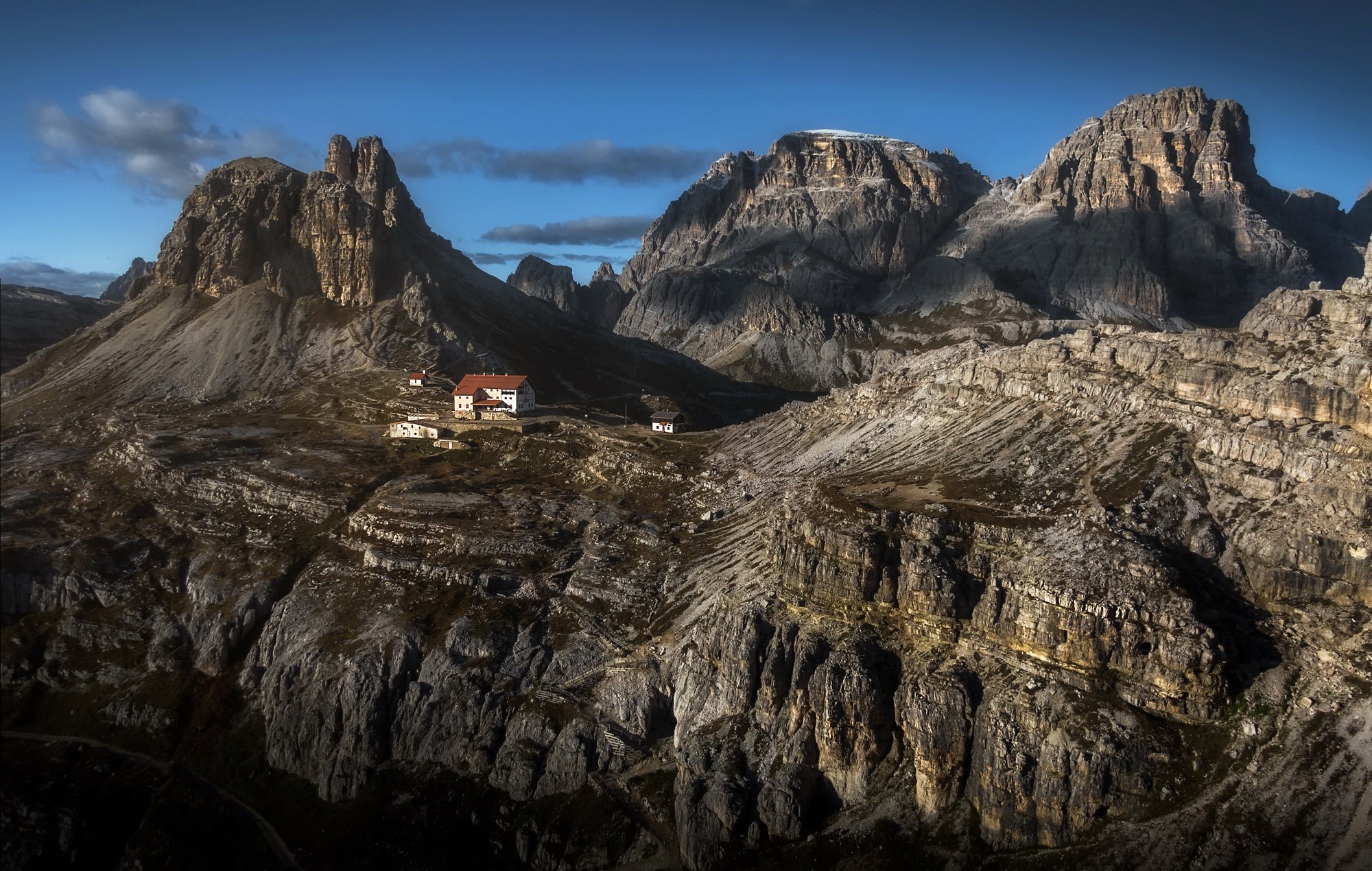 Mountain landscape with buildings in South Tyrol HD Wallpaper