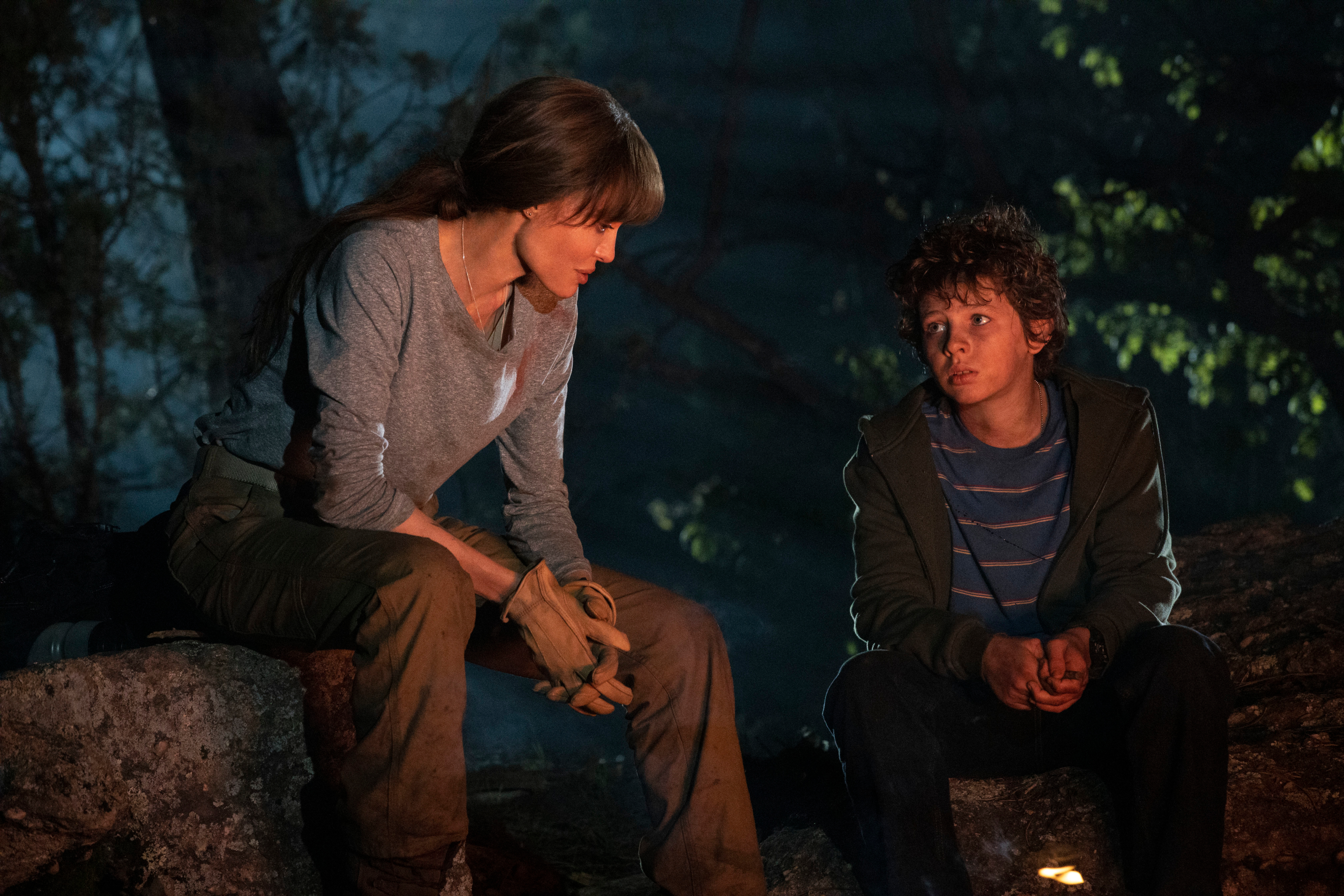 Angelina Jolie and Finn Little in Those Who Wish Me Dead 4K HD Wallpaper