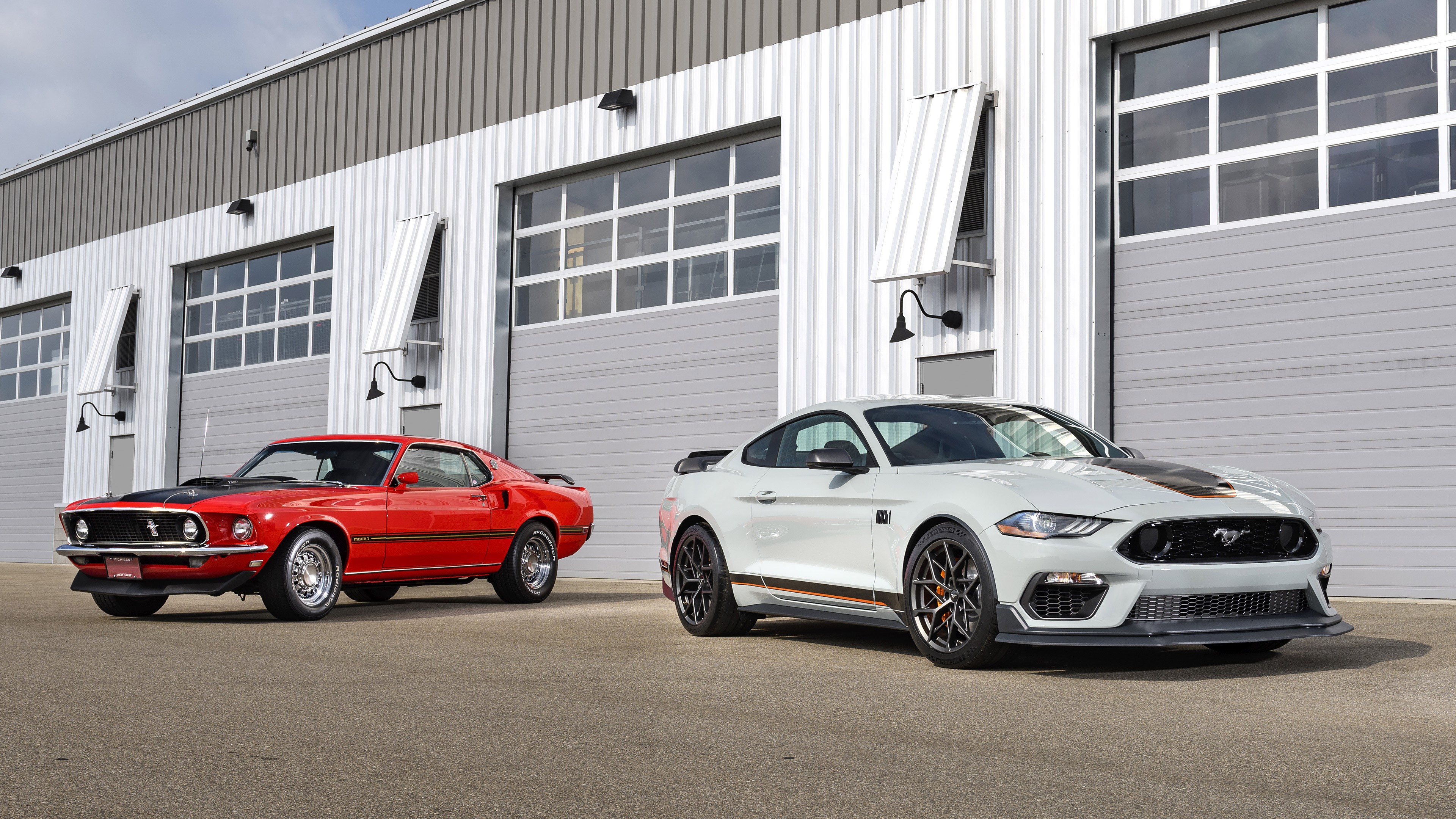 Ford Mustang Mach 1 and modern Ford Mustang HD Wallpaper