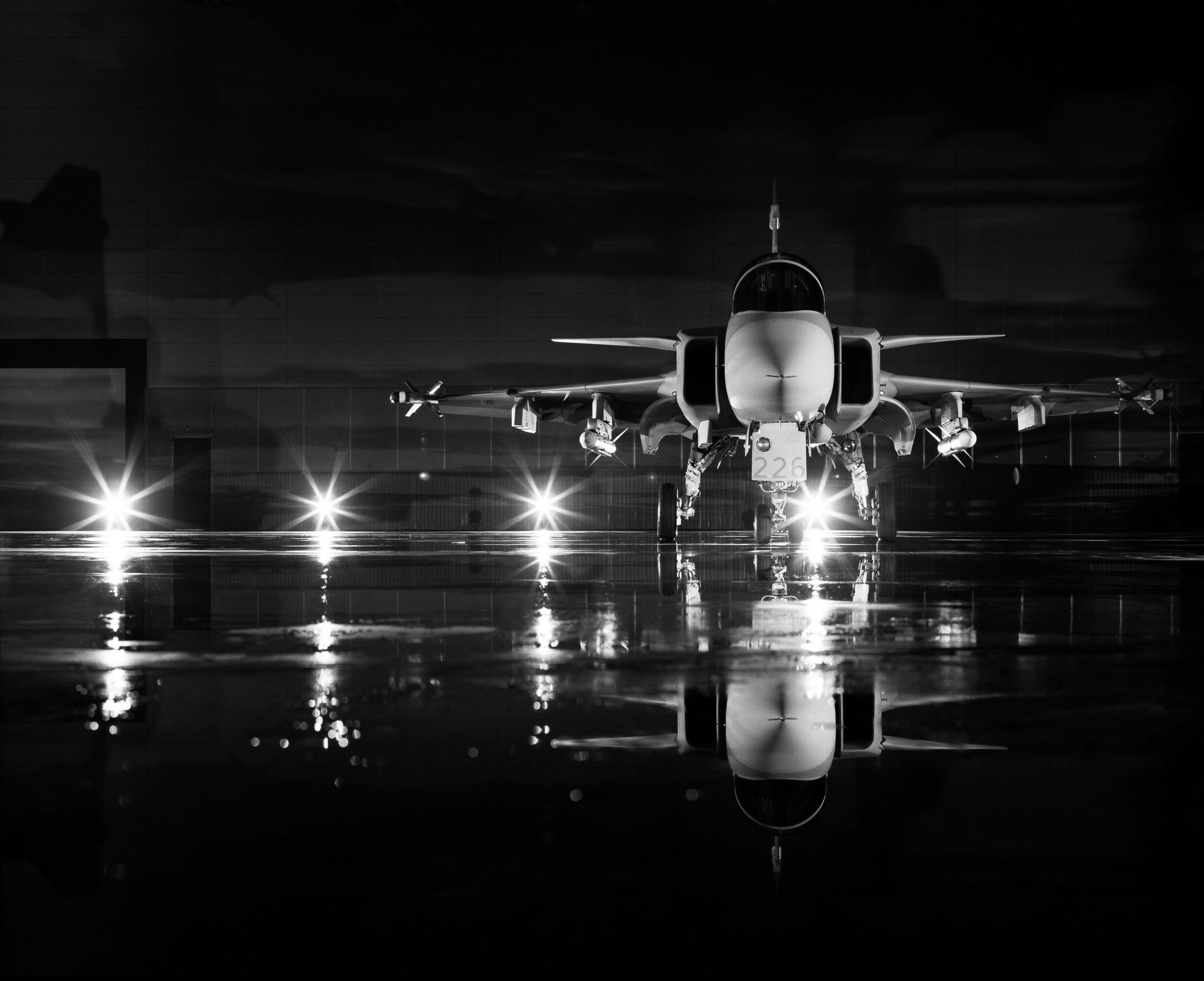 JAS-39 Gripen jet fighter at night HD Wallpaper