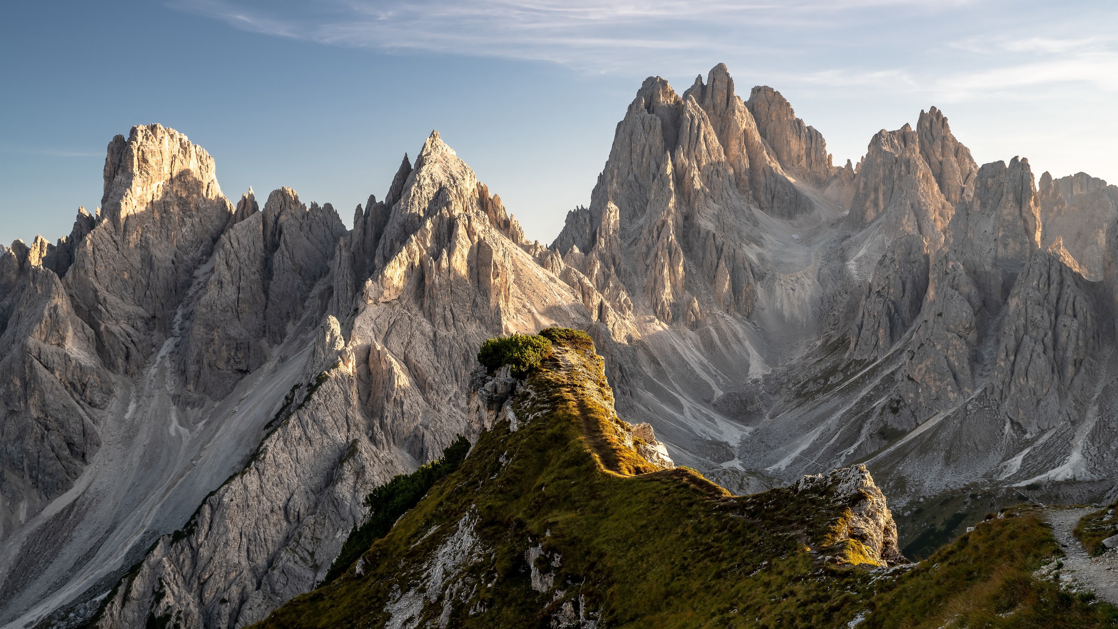 4K Mountains in Dolomites Alps HD Wallpaper