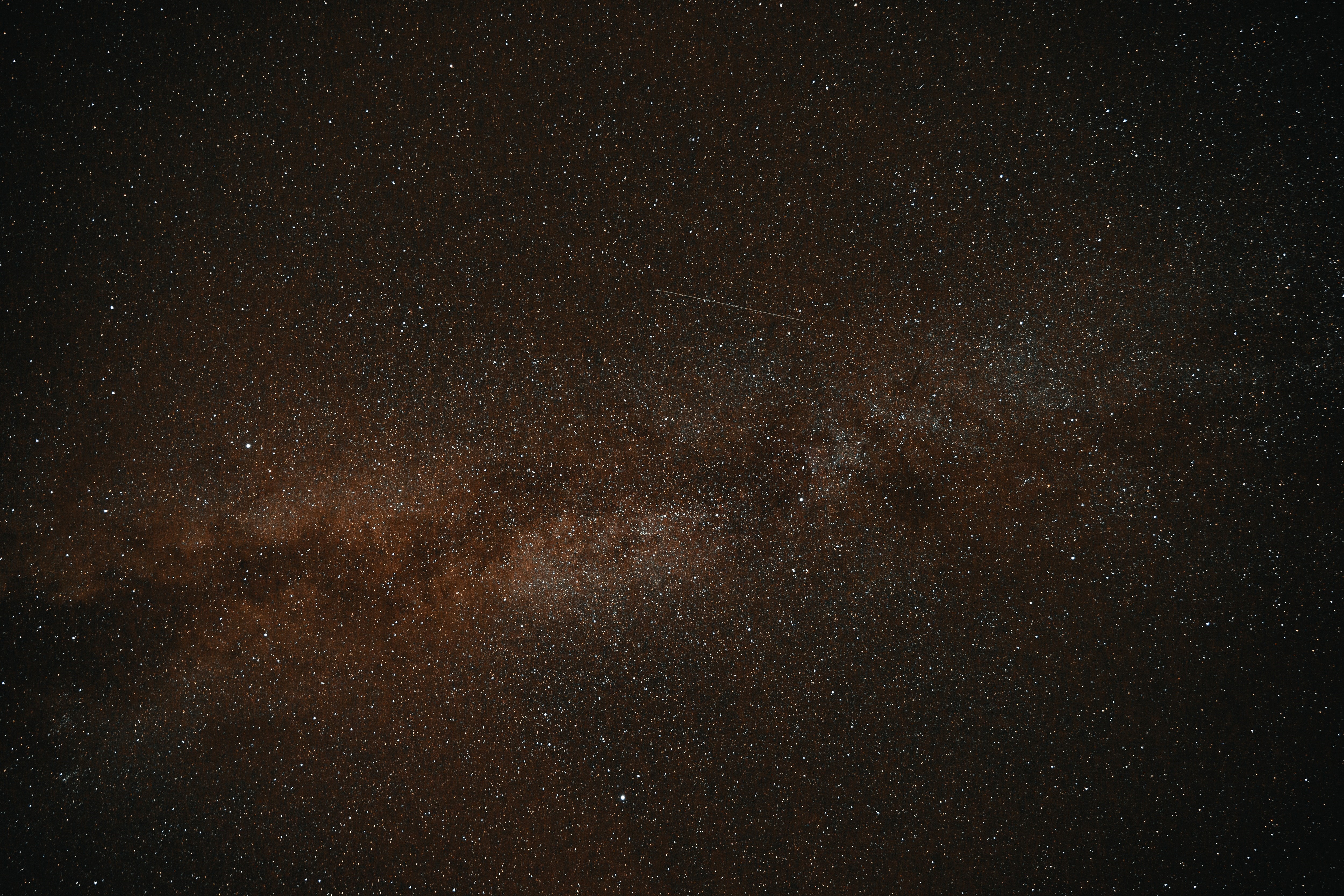 4K Milky Way Galaxy with Meteor Shower HD Wallpaper