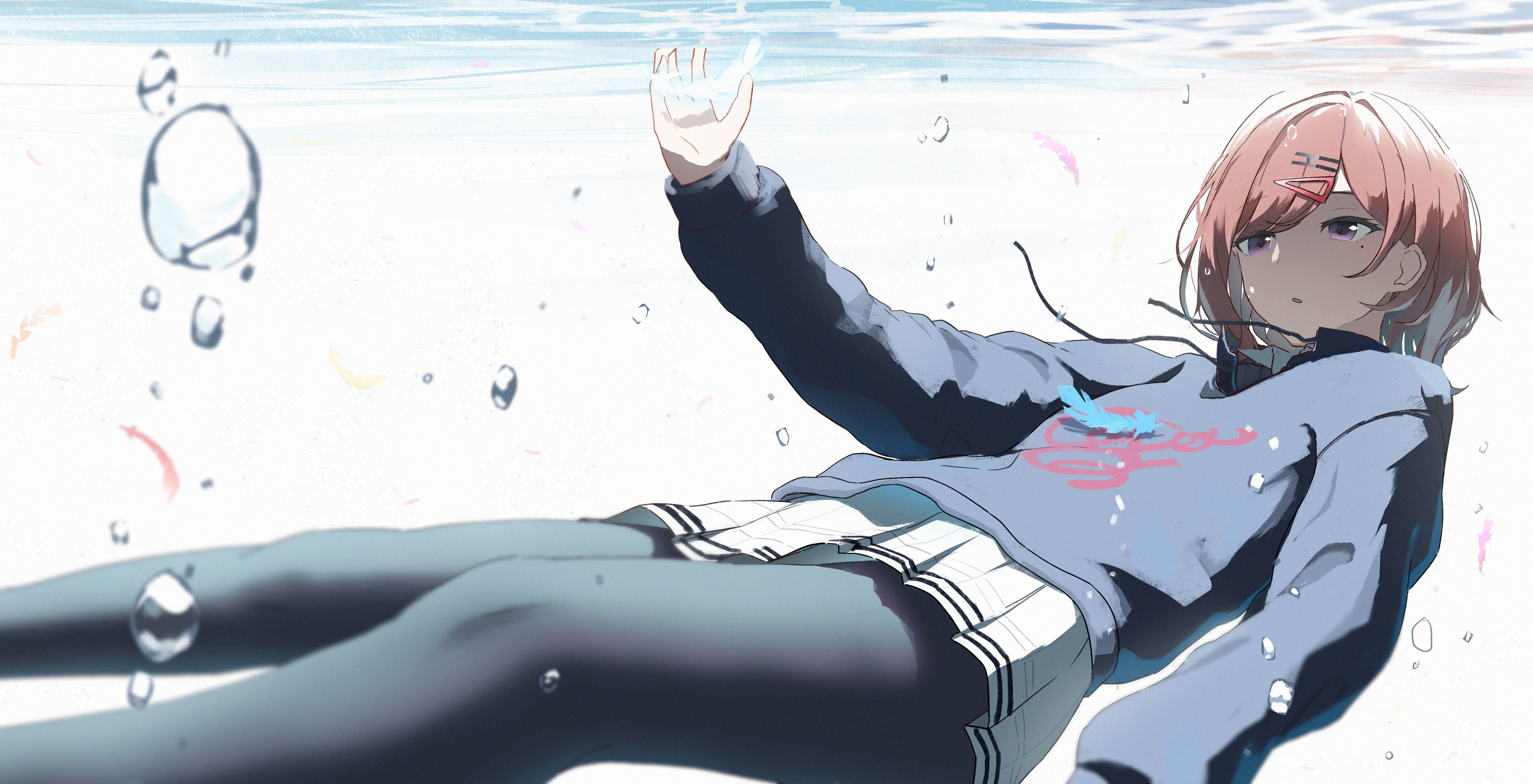 Madoka Higuchi underwater HD Wallpaper