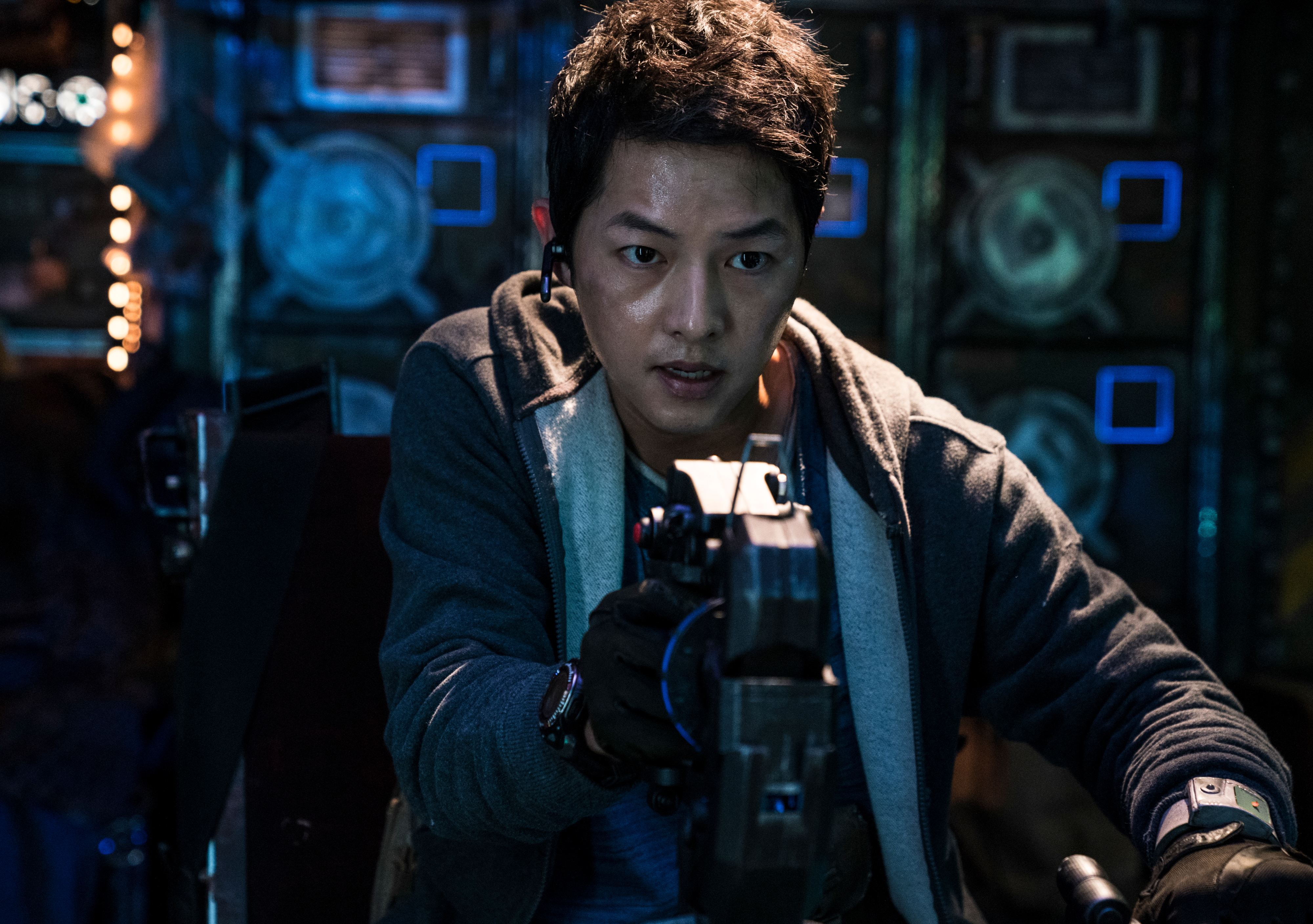 Song Joong-ki as Tae-ho in Space Sweepers 4K HD Wallpaper