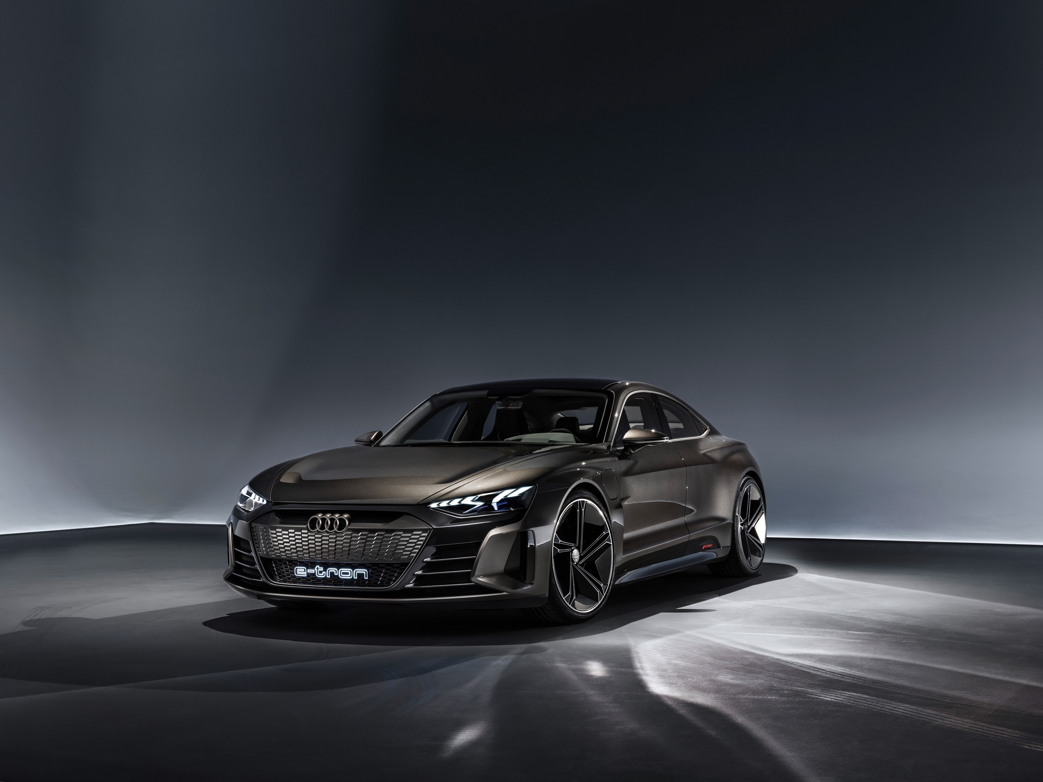 Audi e-tron GT concept electric car front angle HD Wallpaper