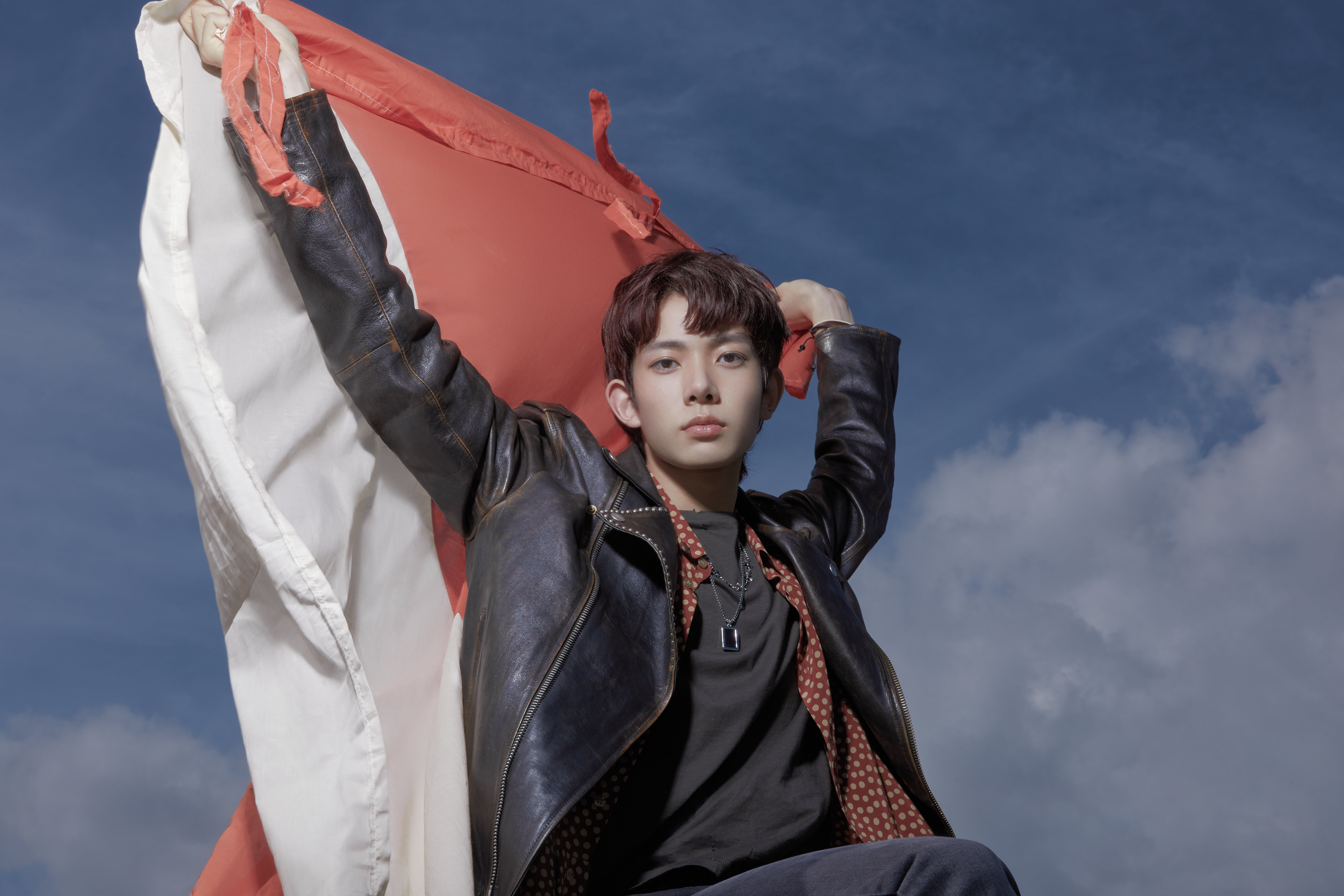 Heeseung of ENHYPEN holding a flag HD Wallpaper