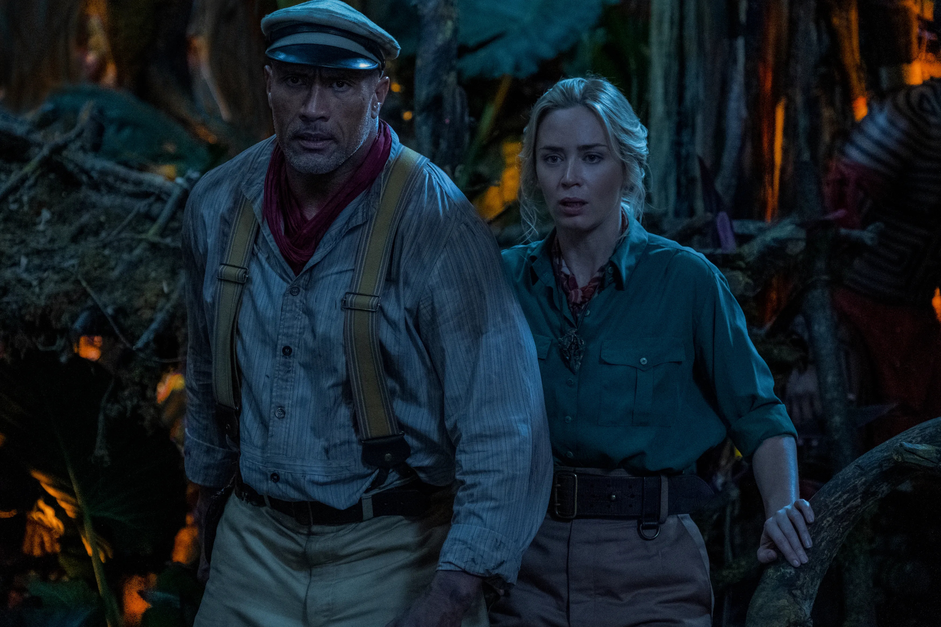 Dwayne Johnson and Emily Blunt in Jungle Cruise HD Wallpaper