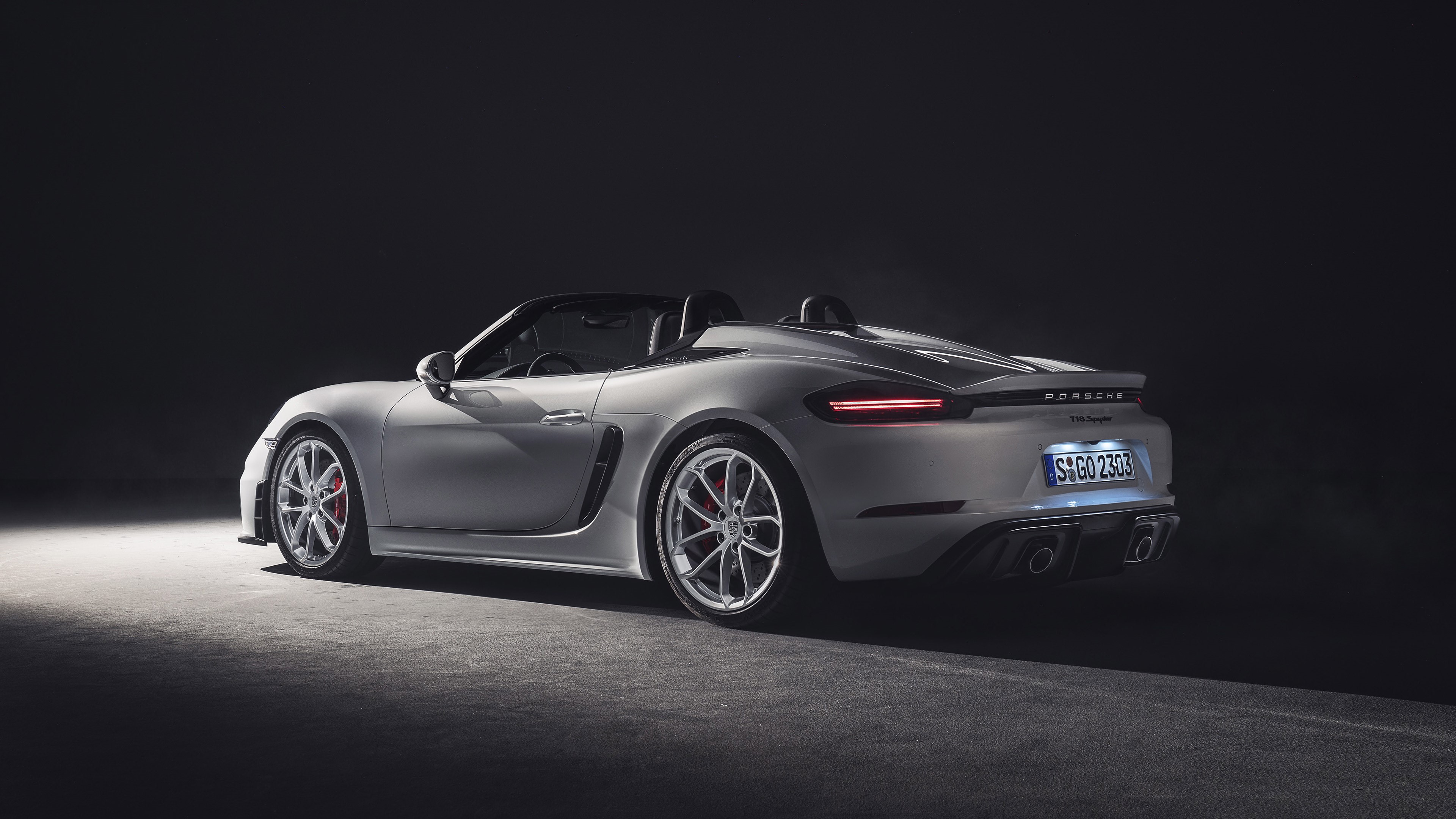 Porsche 718 Spyder HD Wallpaper