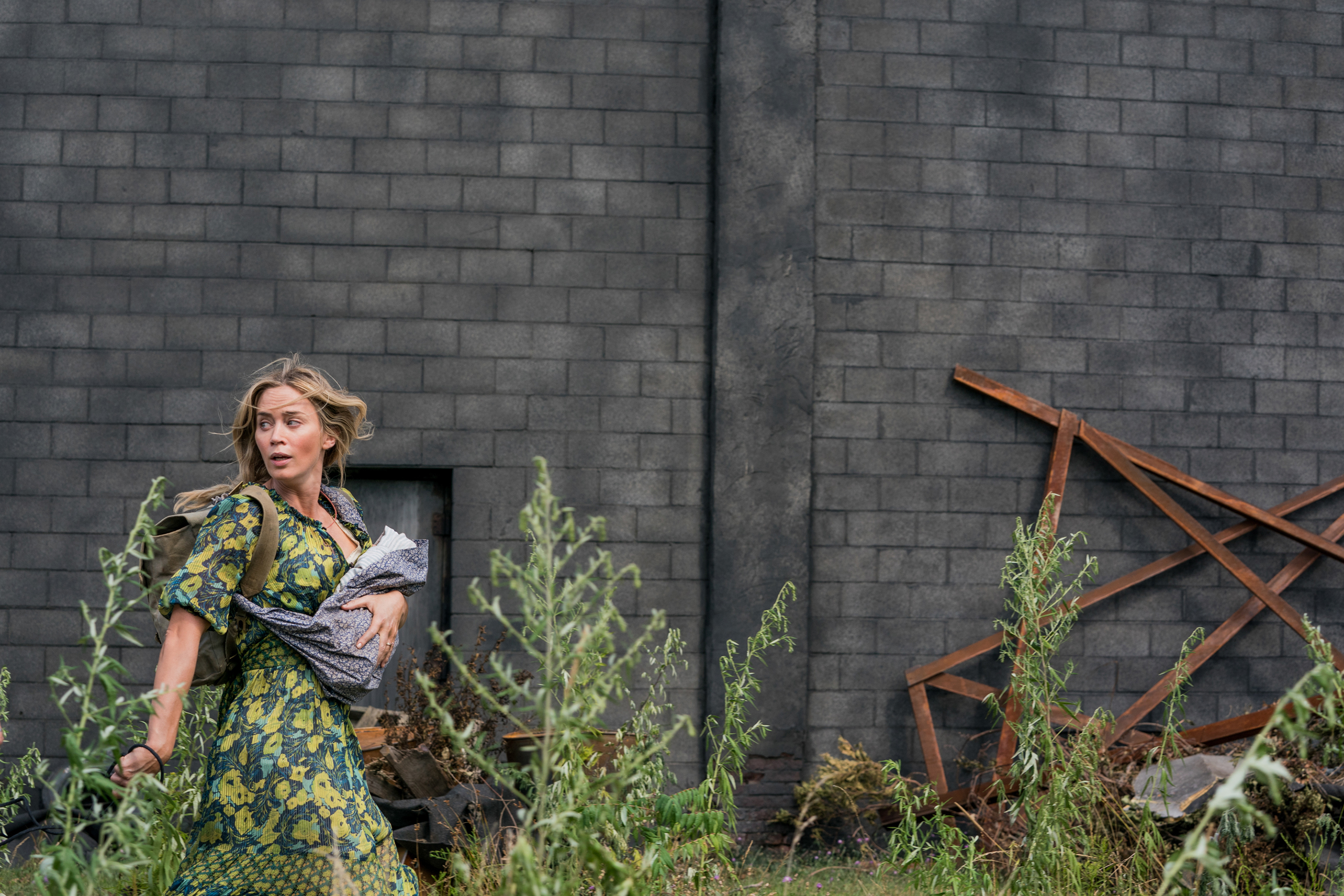 Evelyn Abbott in A Quiet Place Part II HD Wallpaper
