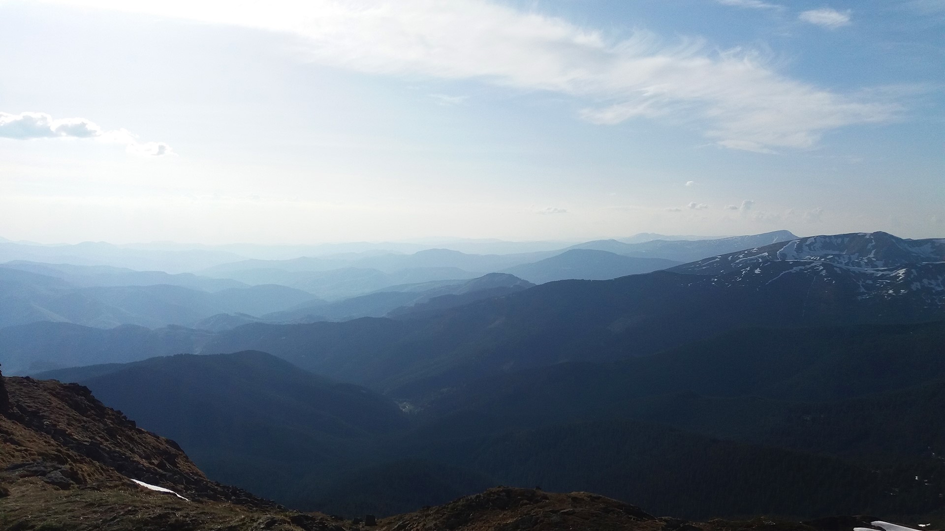 Mountains in the Carpathians, Ukraine HD Wallpaper