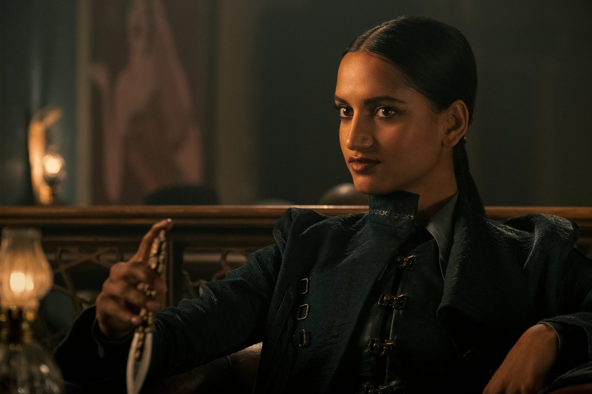 Inej Ghafa holding a dagger HD Wallpaper