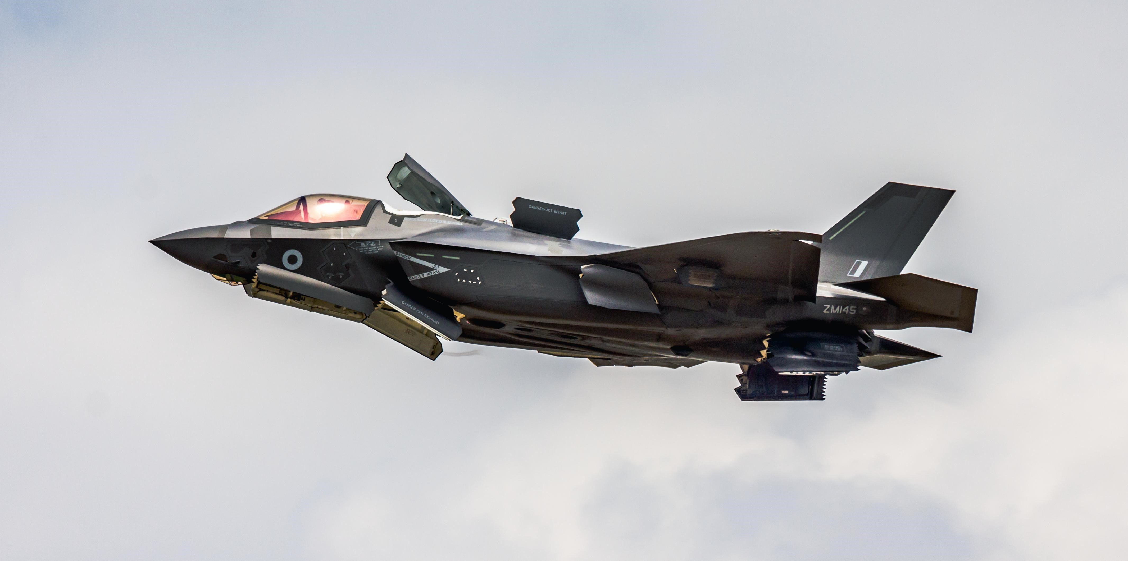 F-35A Lightning II jet fighter in flight HD Wallpaper
