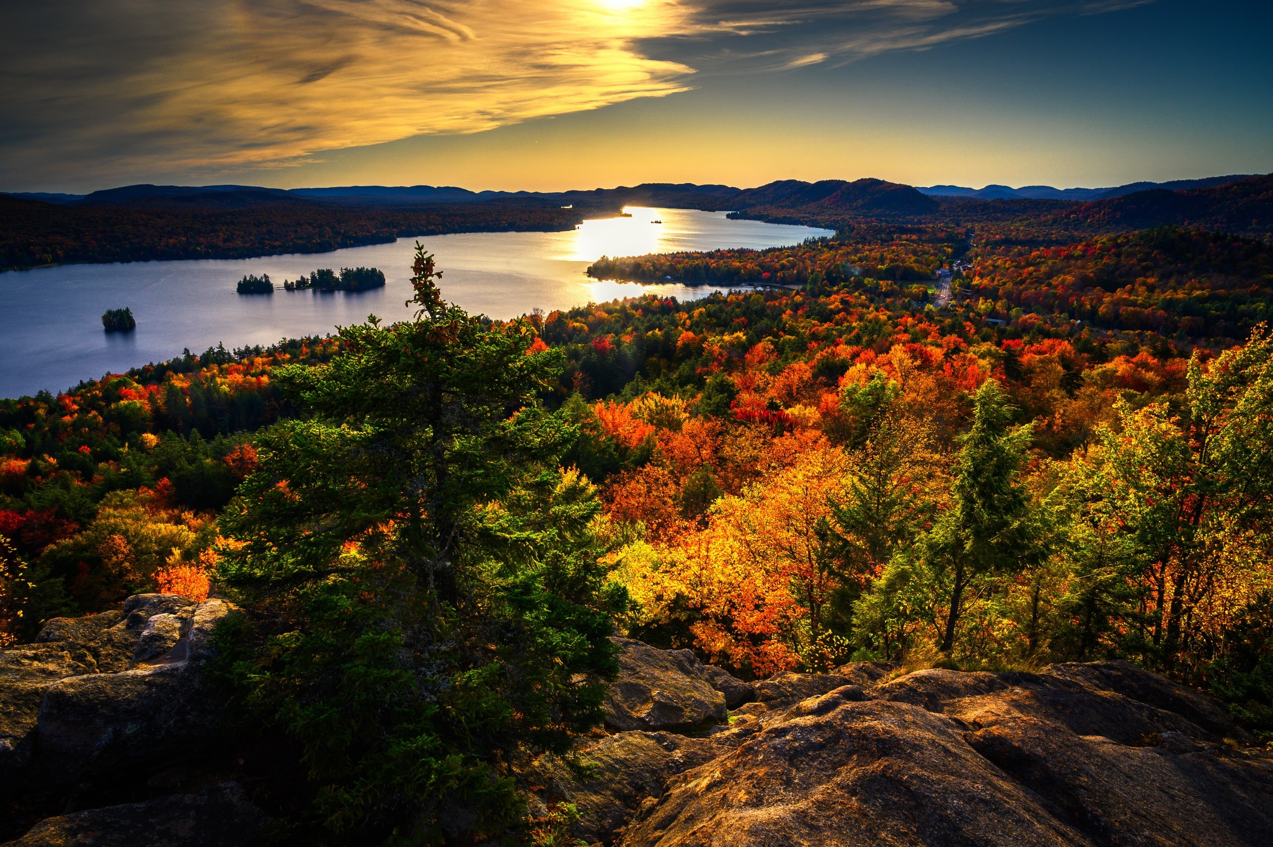 Autumn landscape with lake and colorful trees HD Wallpaper