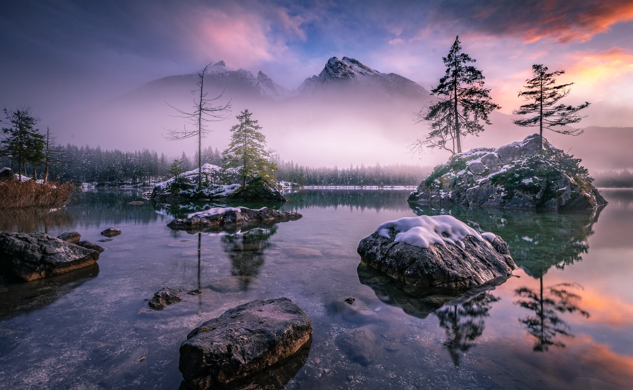 Misty winter lake with mountains in Berchtesgaden, Germany HD Wallpaper