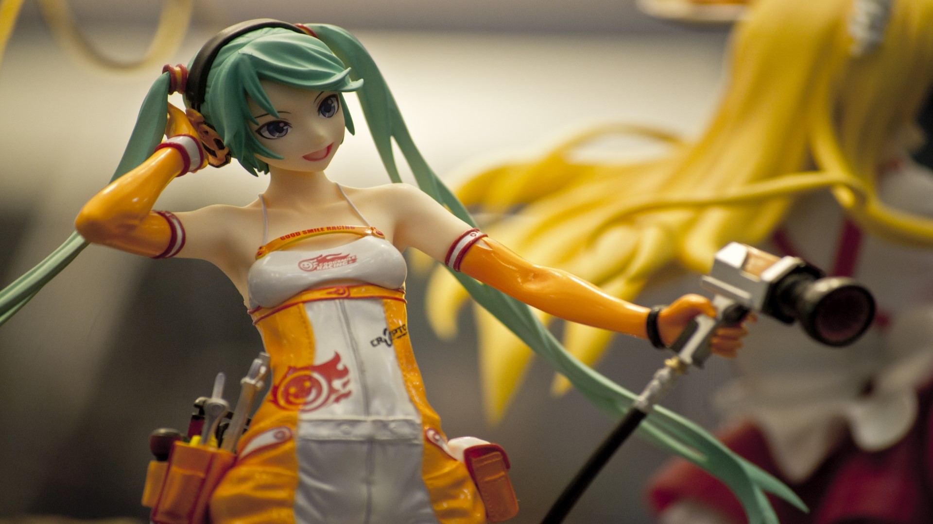 Hatsune Miku figurine with camera HD Wallpaper
