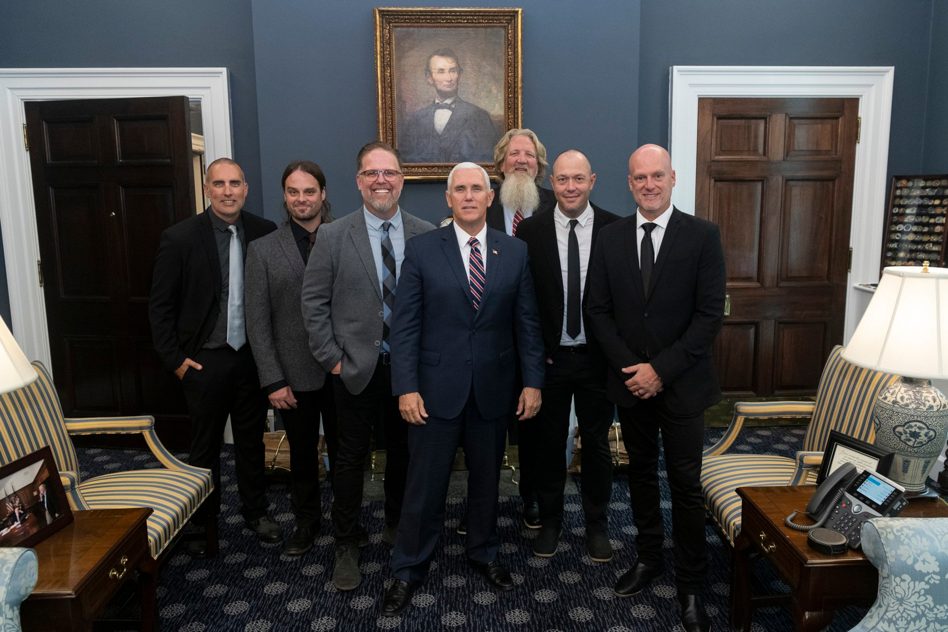 Mike Pence with MercyMe HD Wallpaper