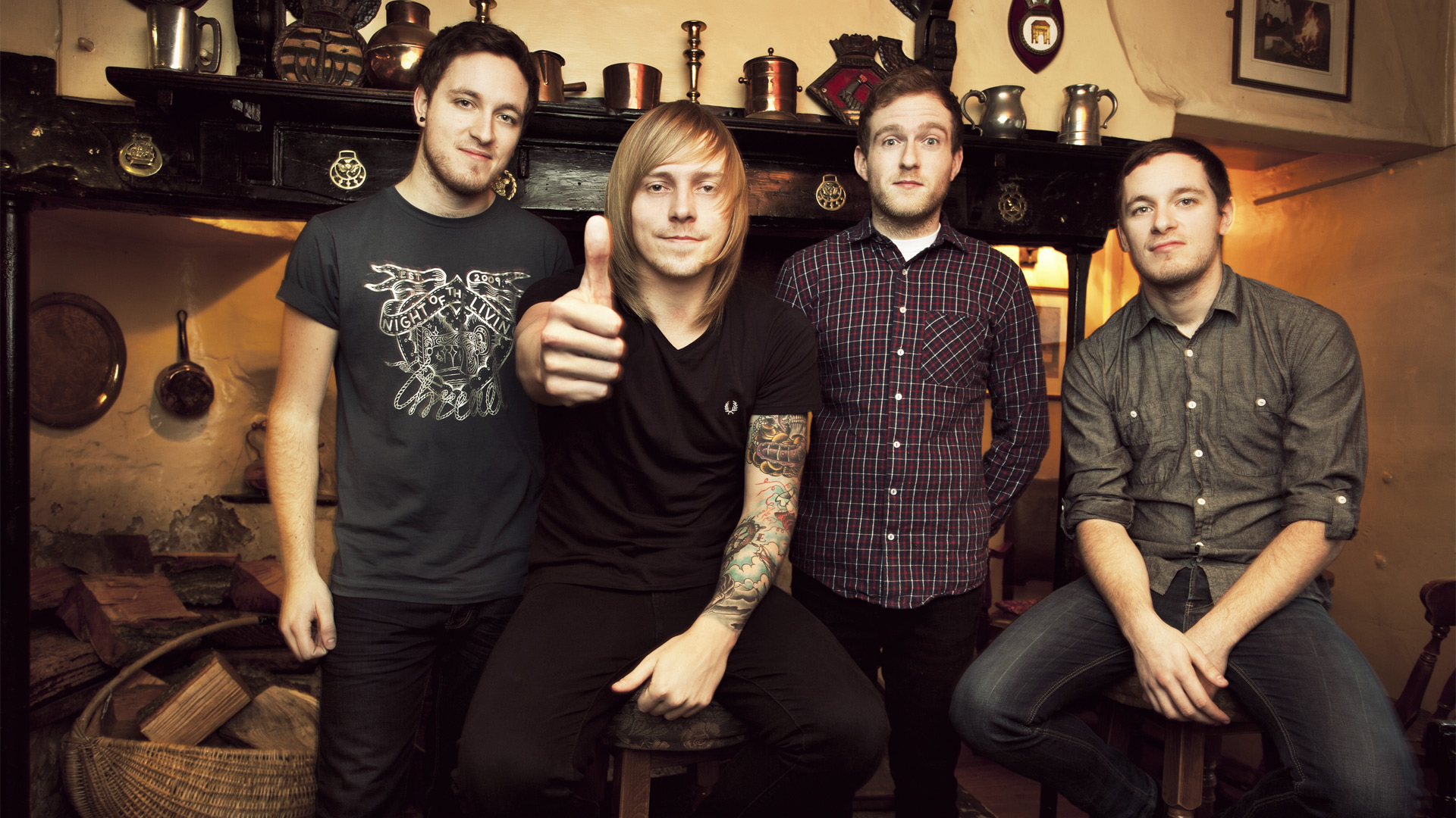 Architects band members posing in a pub HD Wallpaper