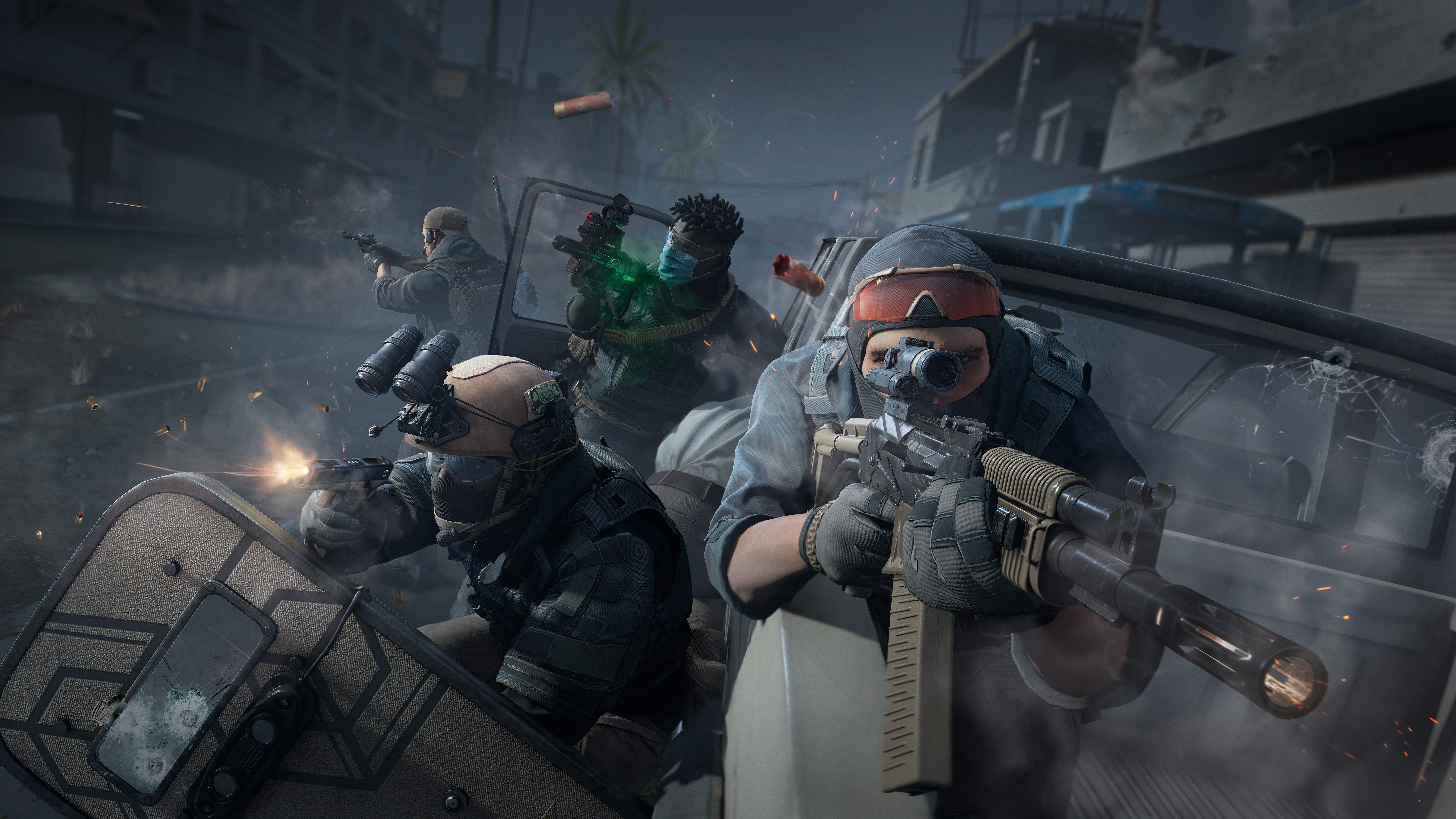 Soldiers in tactical gear in a firefight HD Wallpaper