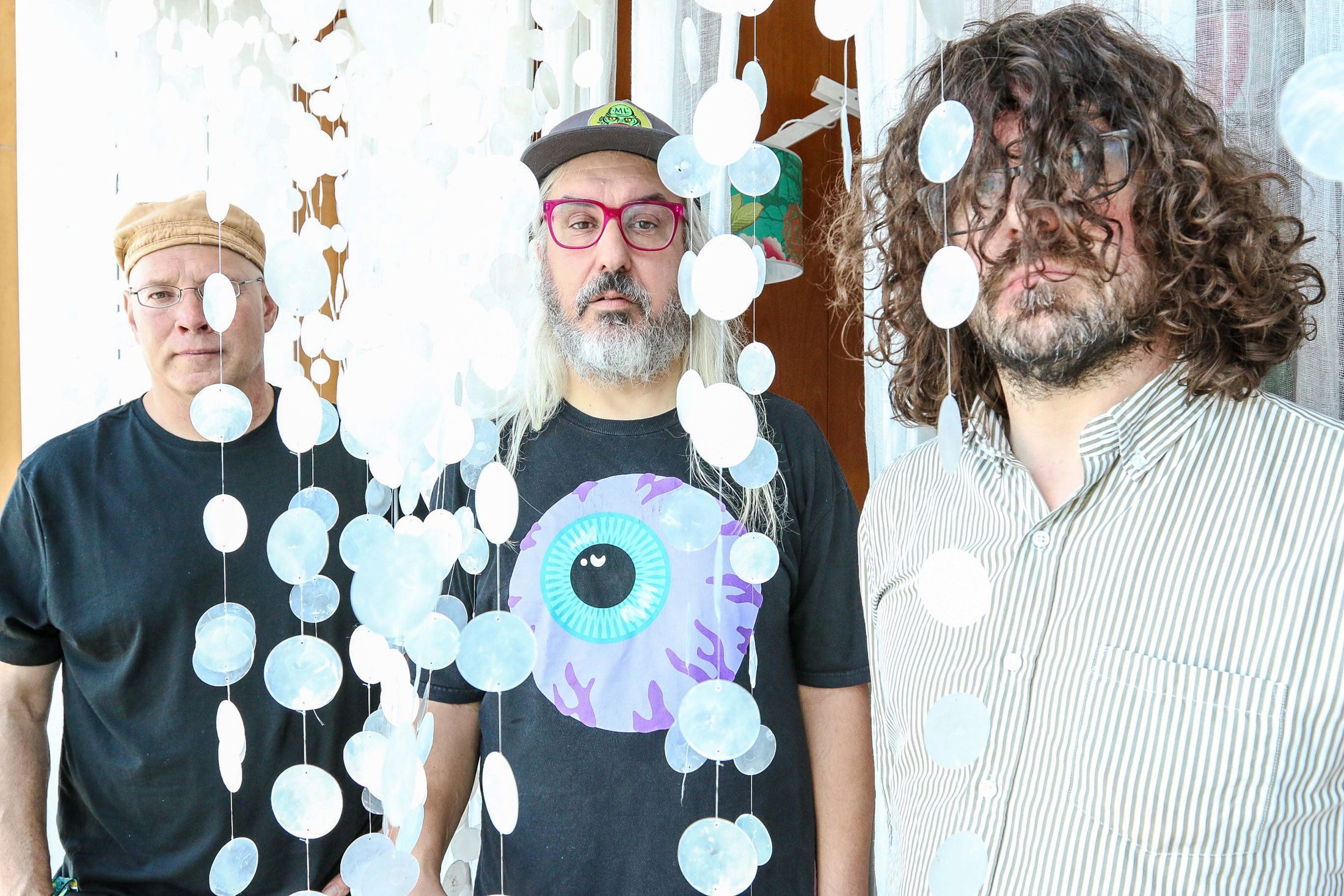 Dinosaur Jr. band members posing HD Wallpaper