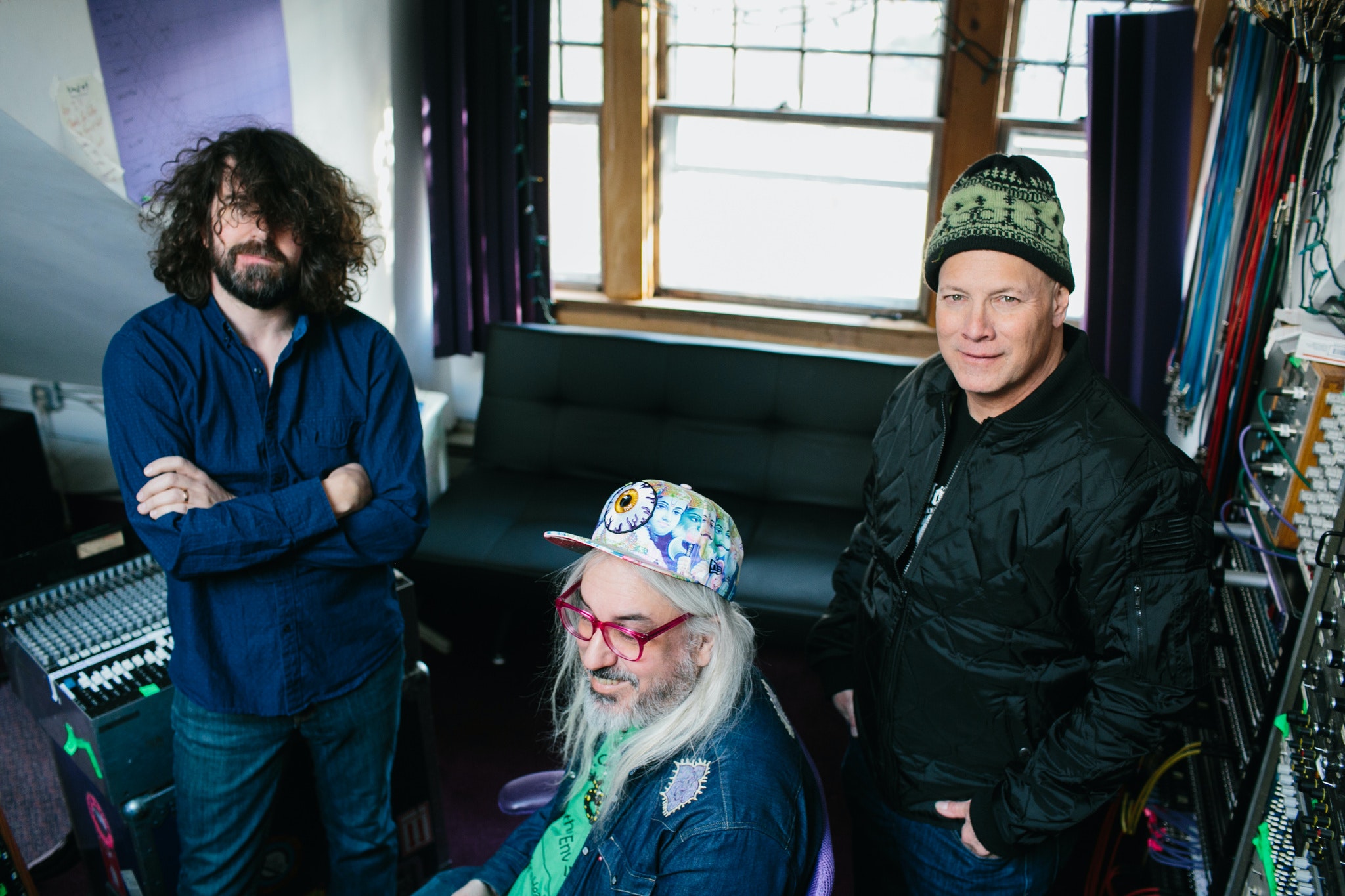 Dinosaur Jr. band members in a studio HD Wallpaper
