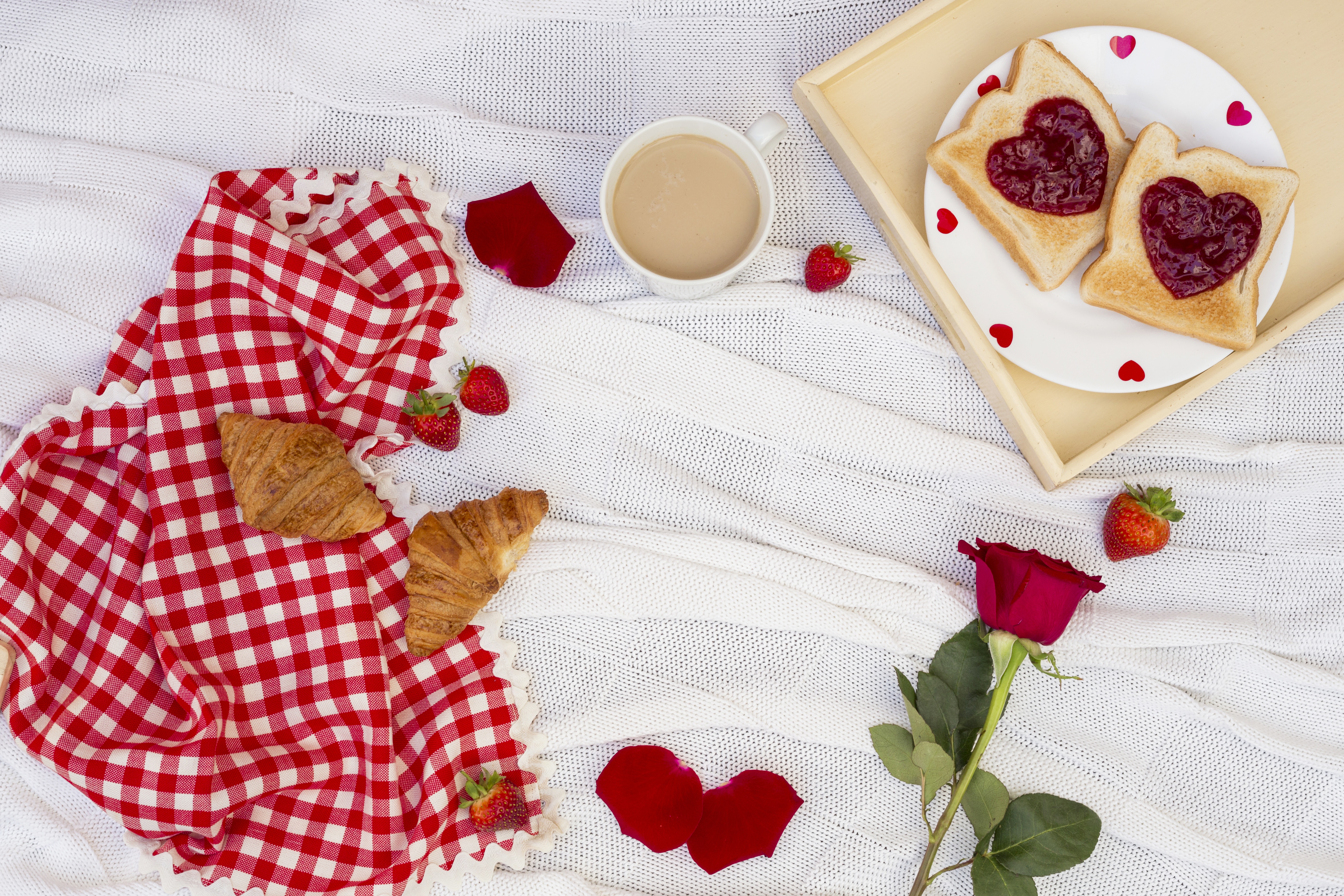 Valentines Day Breakfast with Rose and Coffee HD Wallpaper