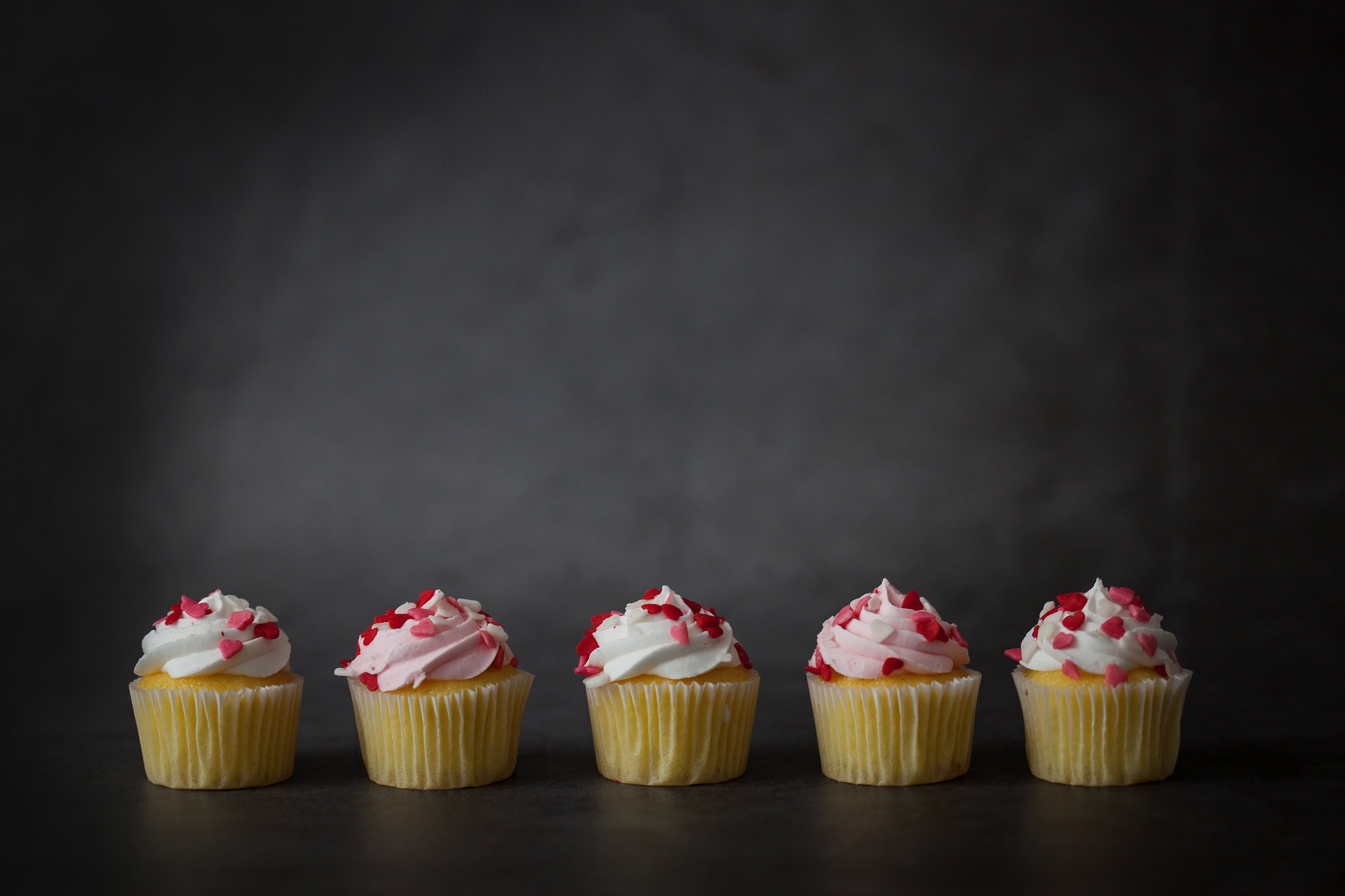 Row of Valentines Cupcakes with Heart Sprinkles HD Wallpaper