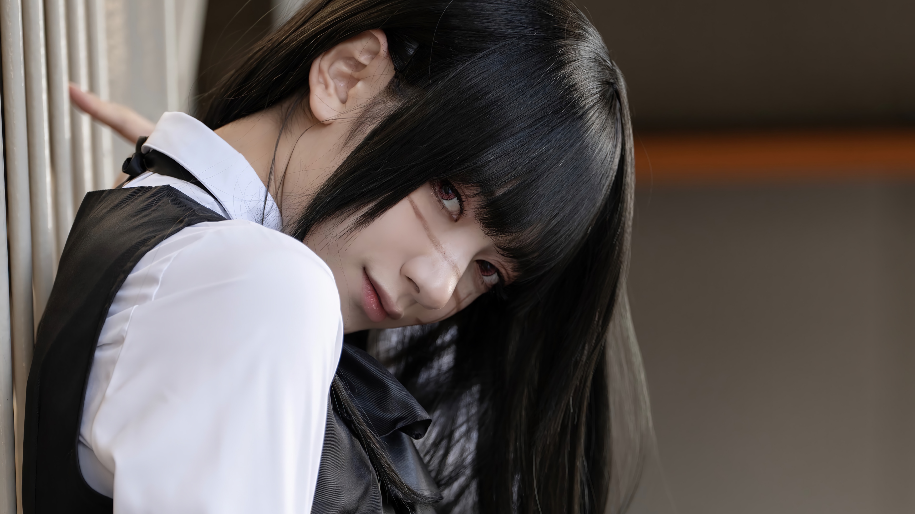 War Devil Cosplay from Chainsaw Man 4K HD Wallpaper