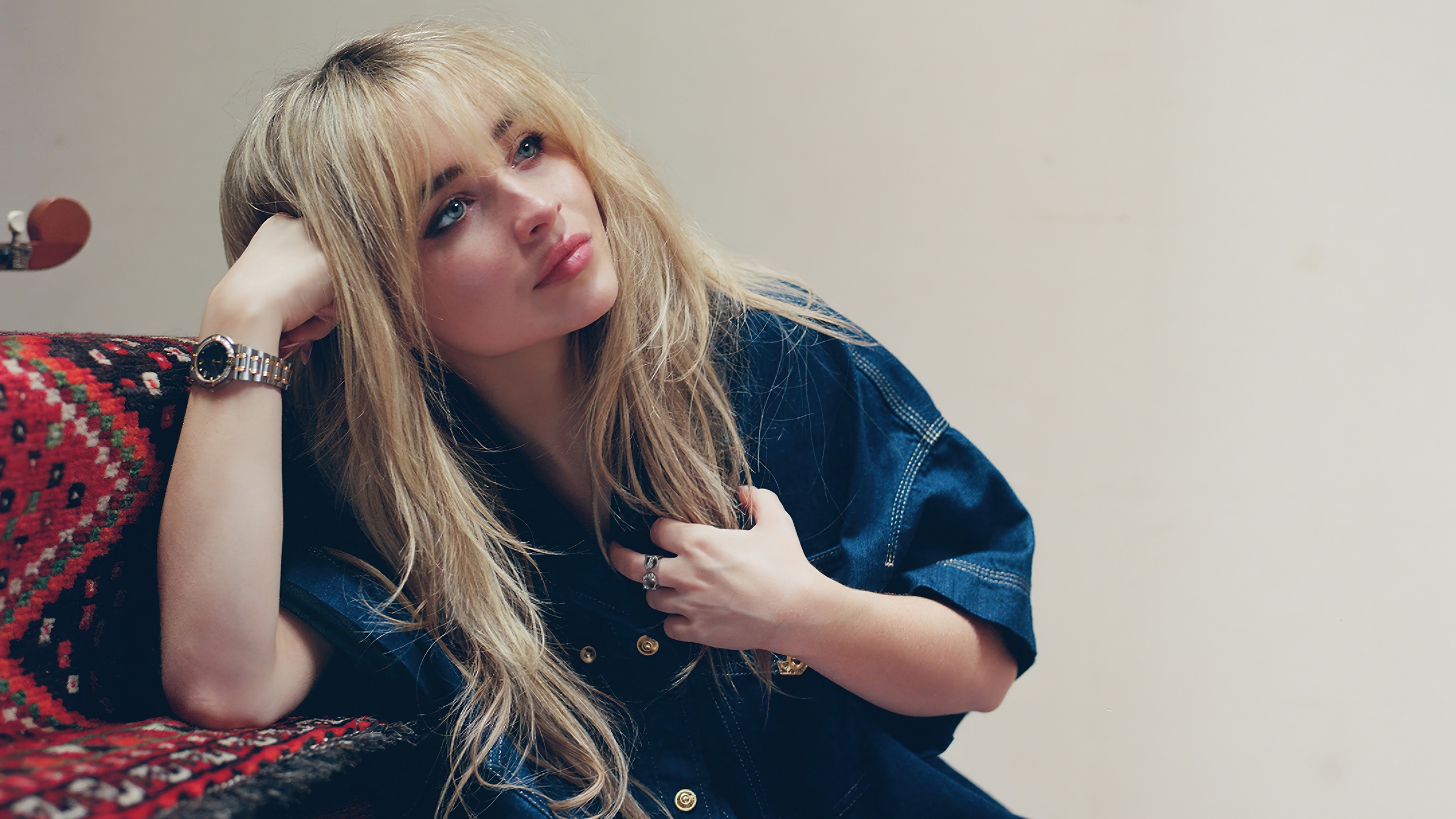 Sabrina Carpenter in Denim Outfit HD Wallpaper
