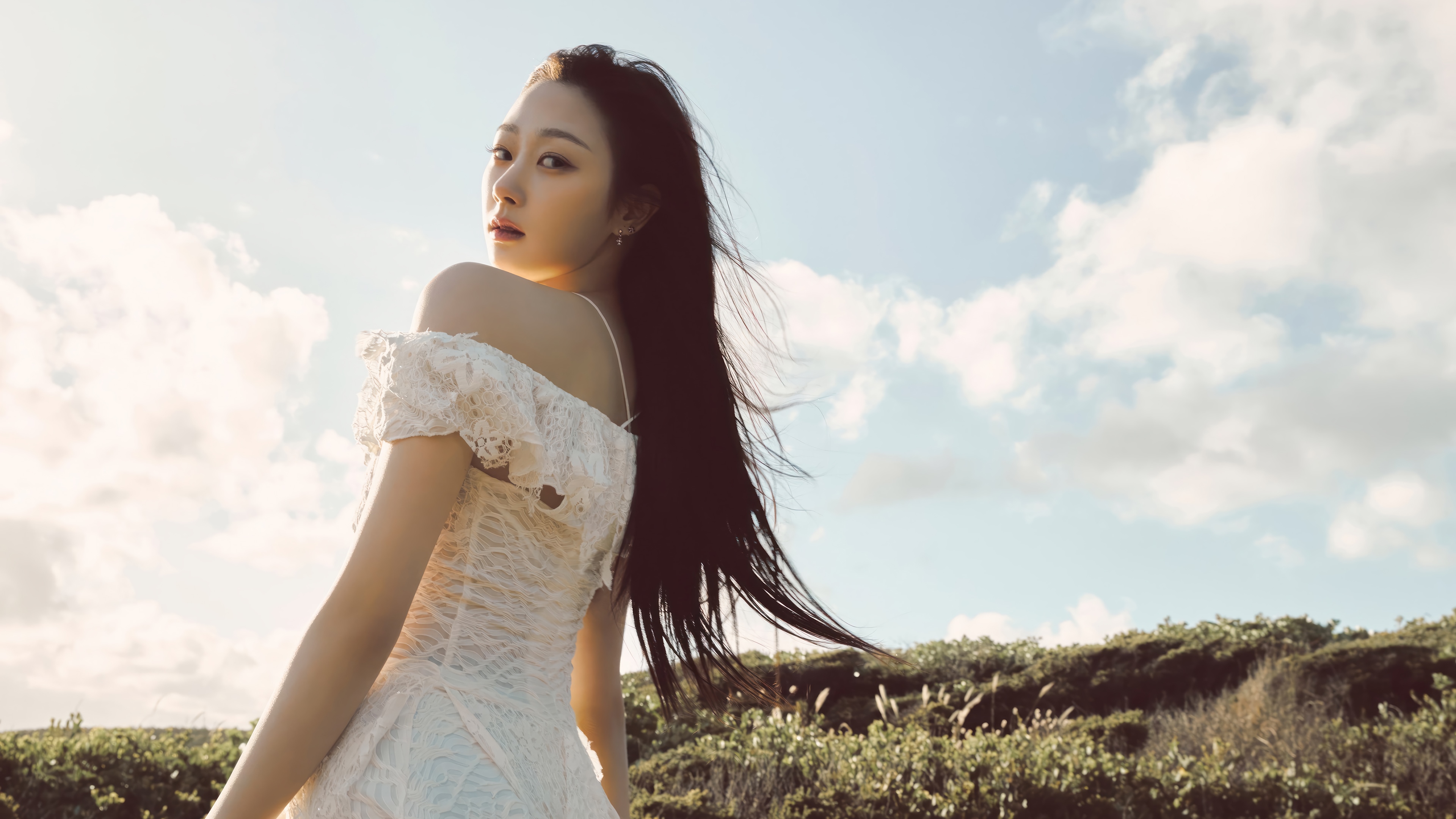 Aespa Giselle in a white dress under the sky HD Wallpaper