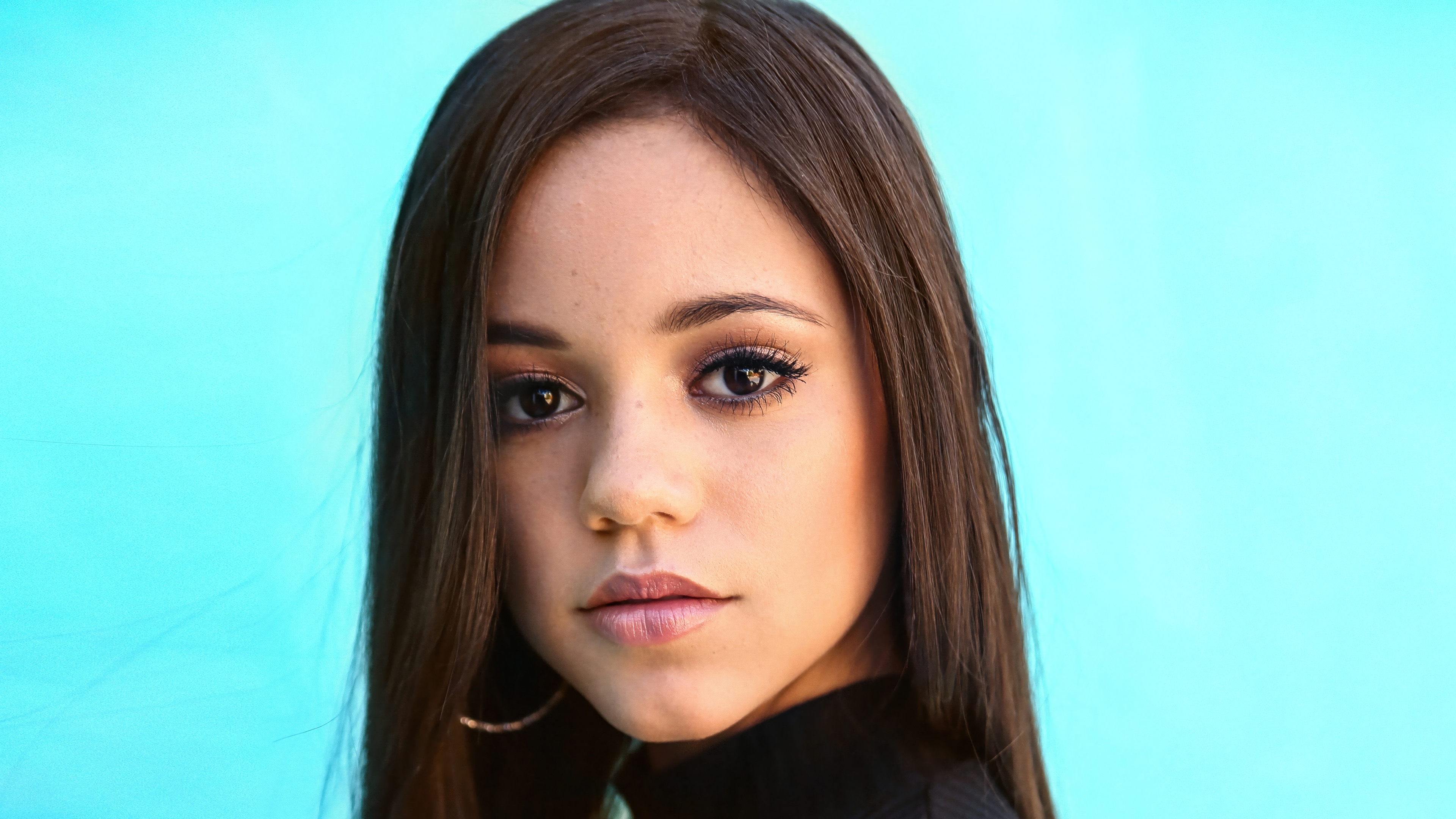 Jenna Ortega 4K Portrait HD Wallpaper