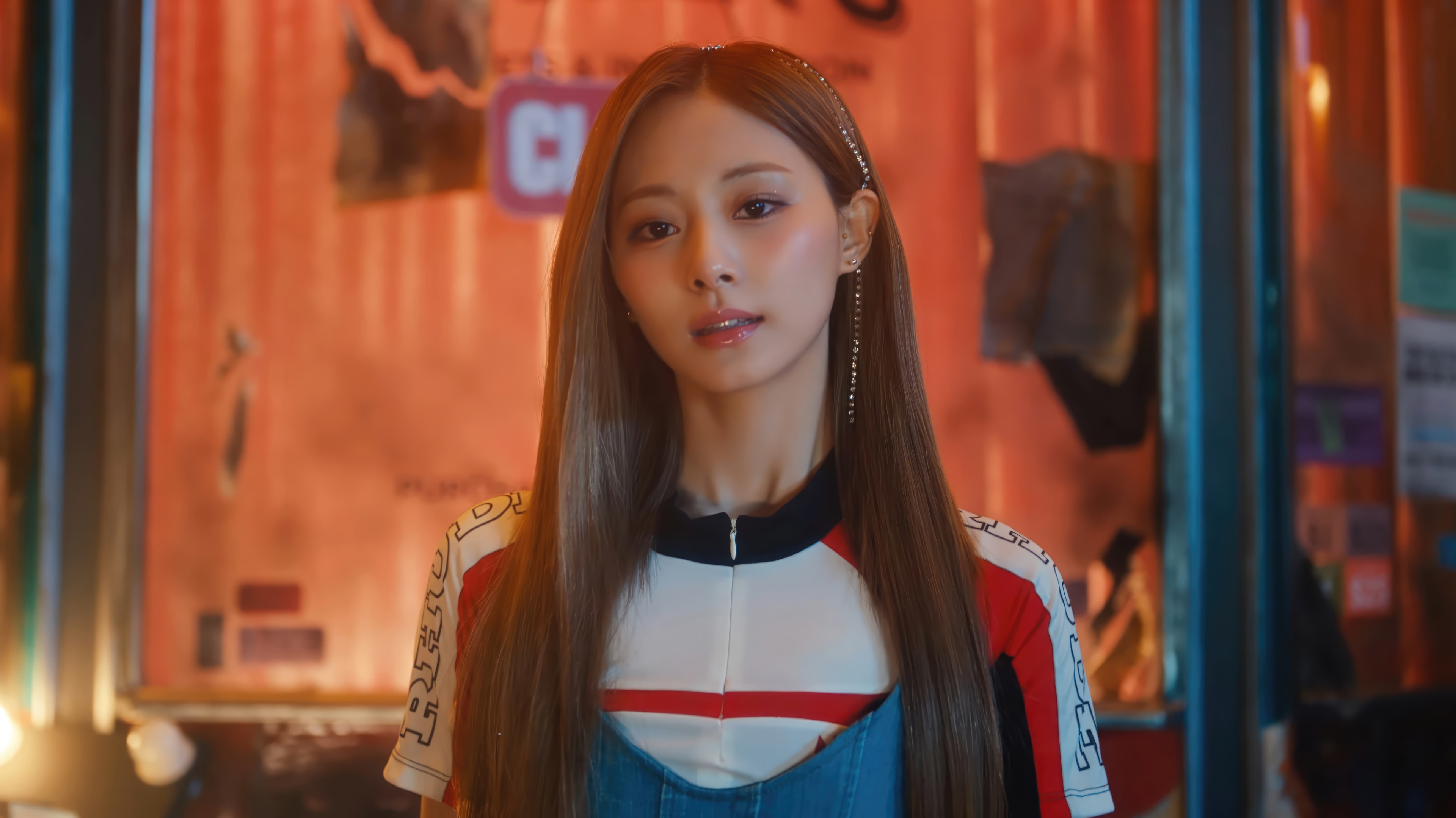 Tzuyu from TWICE in 4K HD Wallpaper