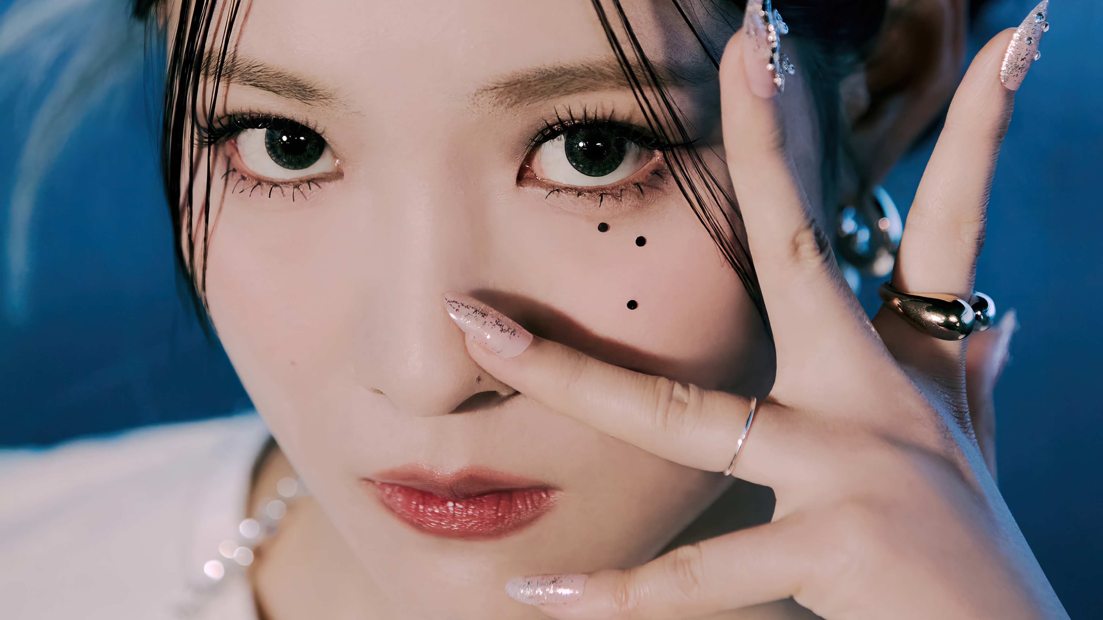 Cherry Bullet's Remi in 4K HD Wallpaper