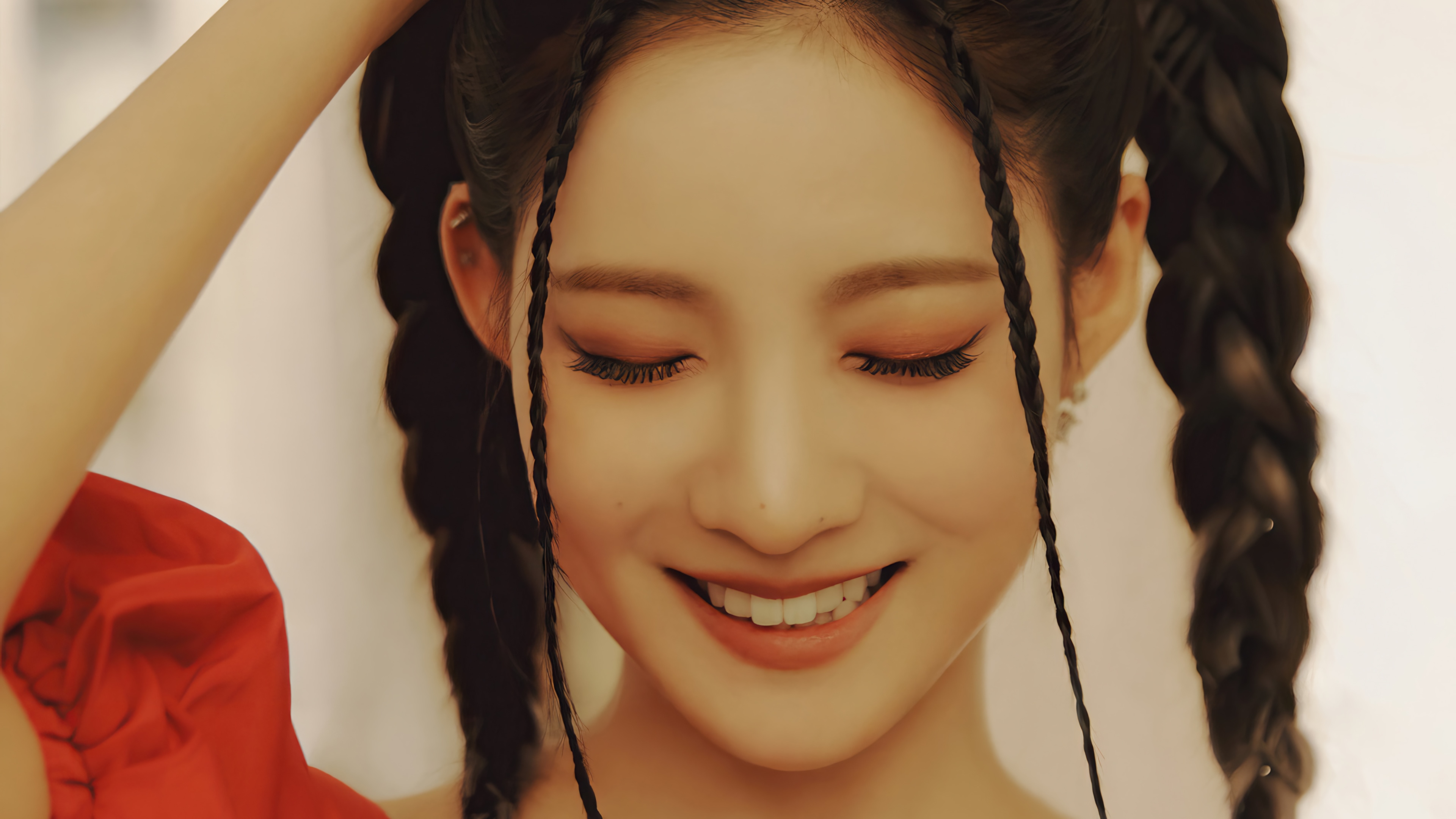 Cherry Bullet Remi 4K HD Wallpaper