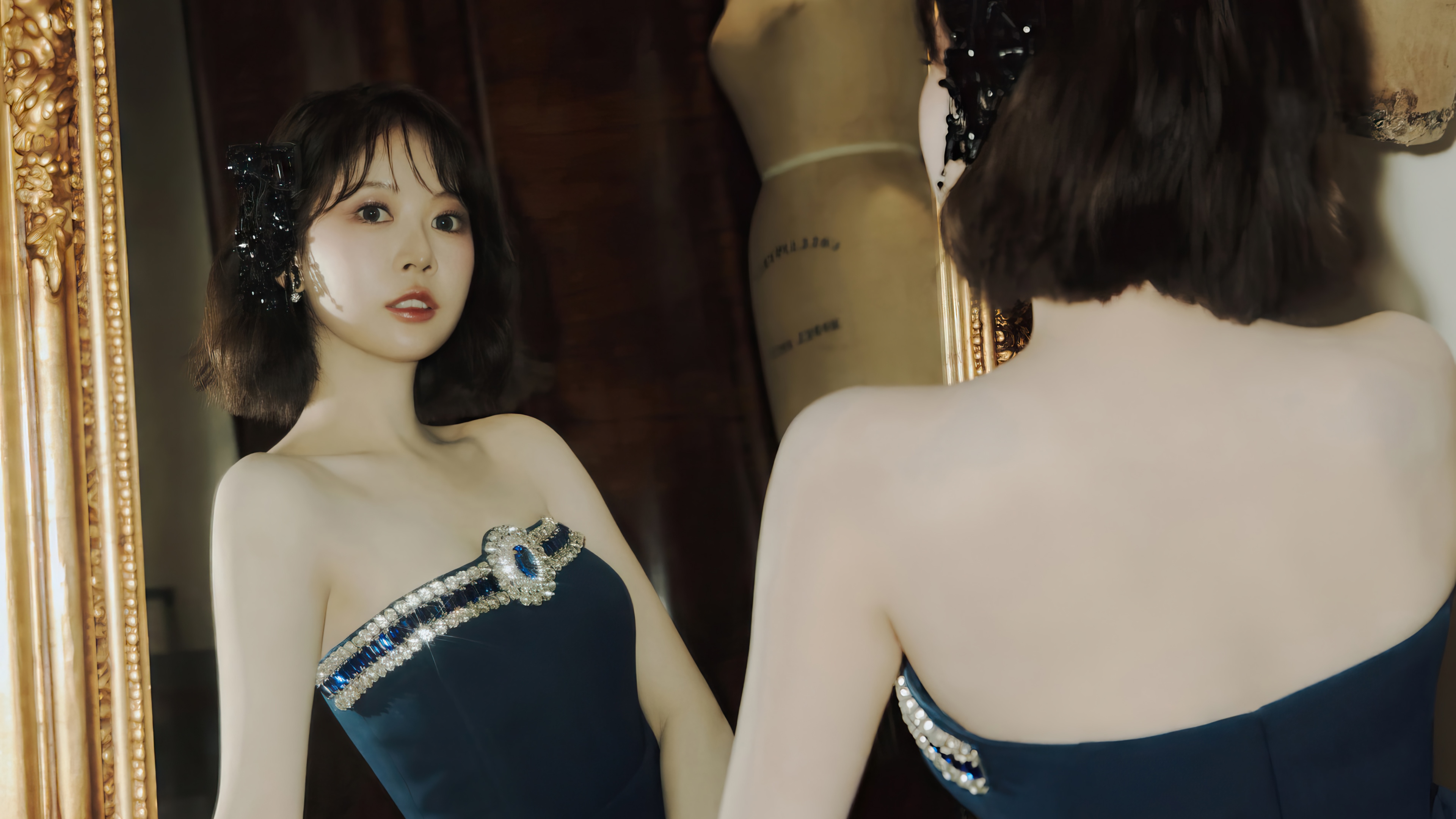 Cherry Bullet Bora in a blue dress HD Wallpaper