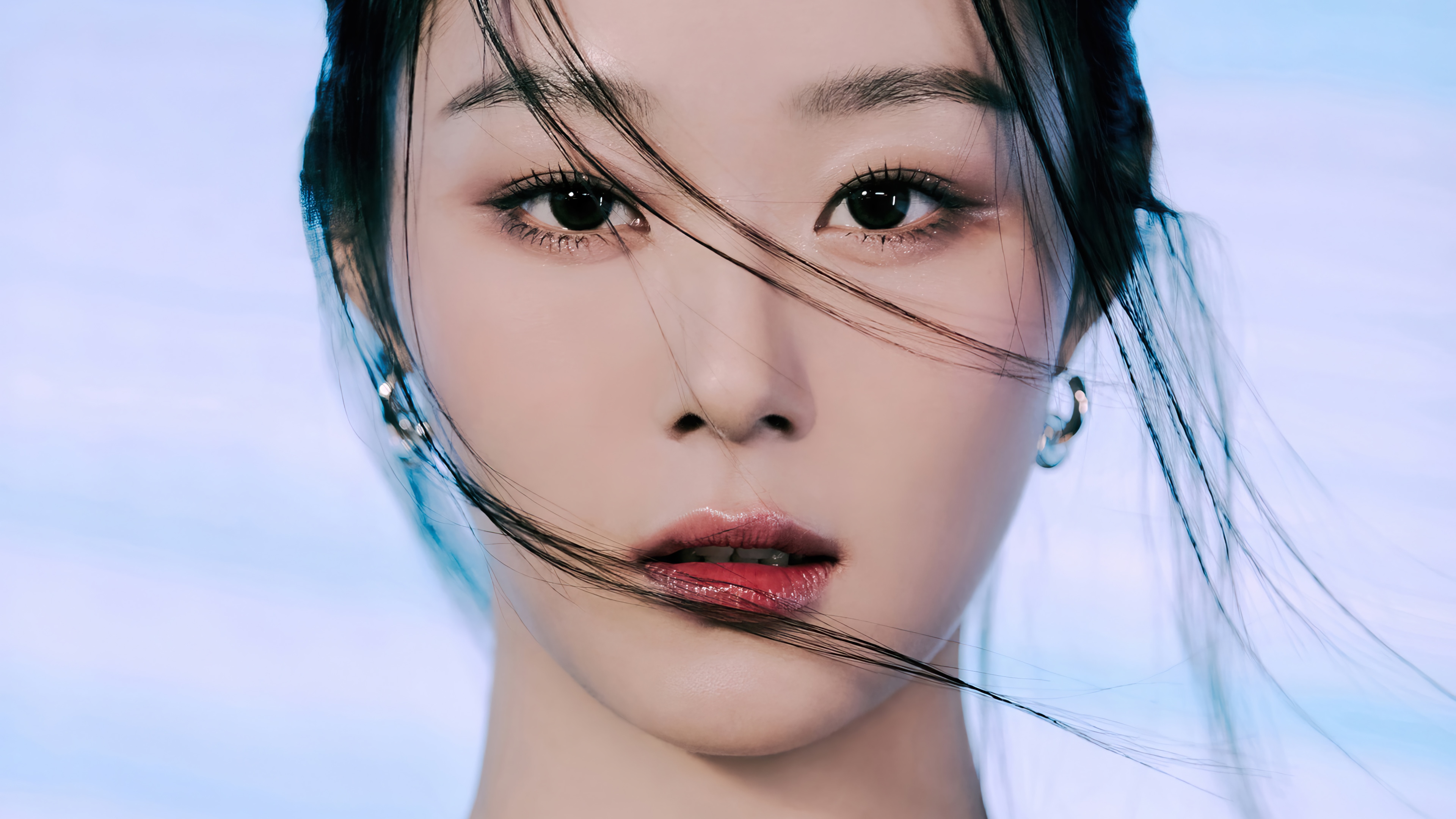 Chaerin of Cherry Bullet 4K HD Wallpaper