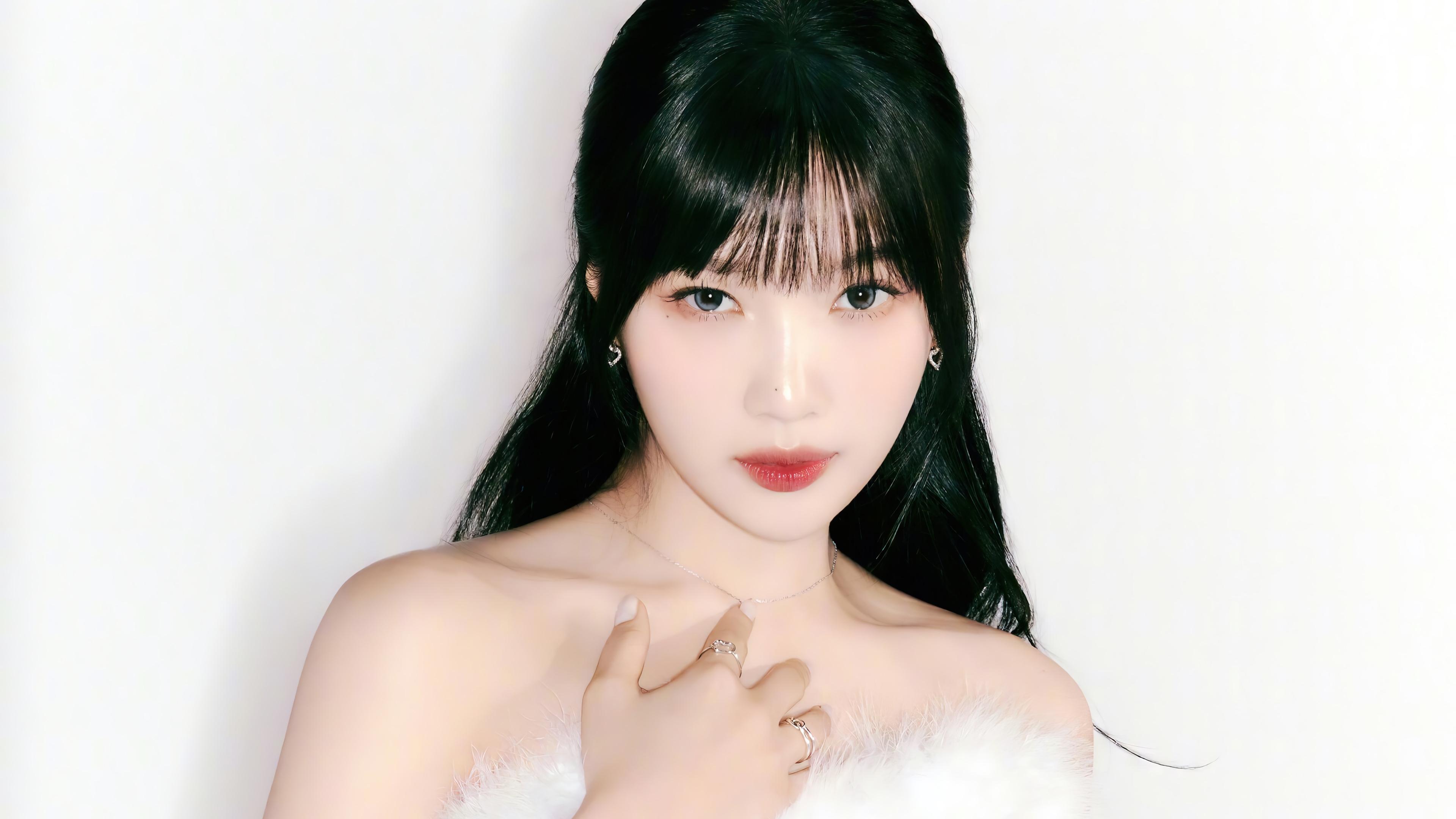 Joy (Park Soo-young) from Aespa HD Wallpaper