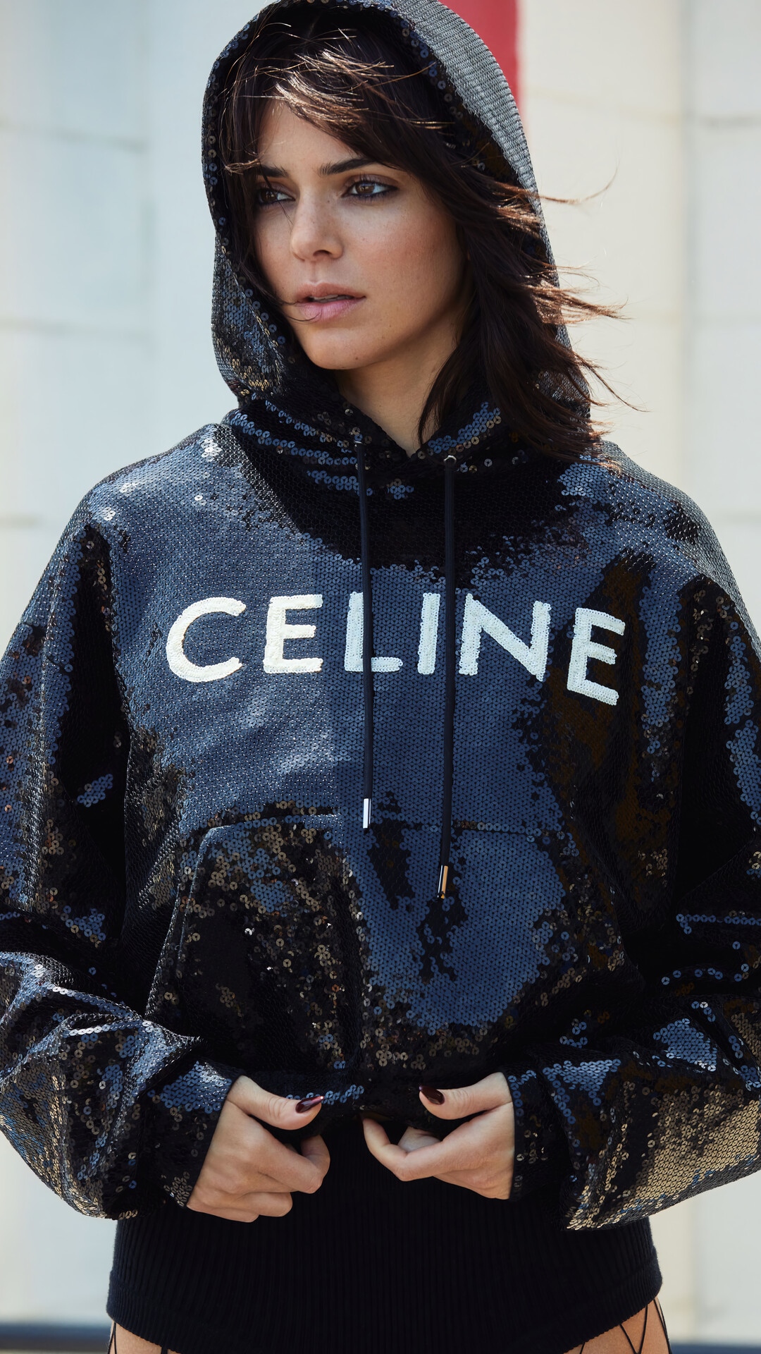 Kendall Jenner in a sequined Celine hoodie HD Phone Wallpaper