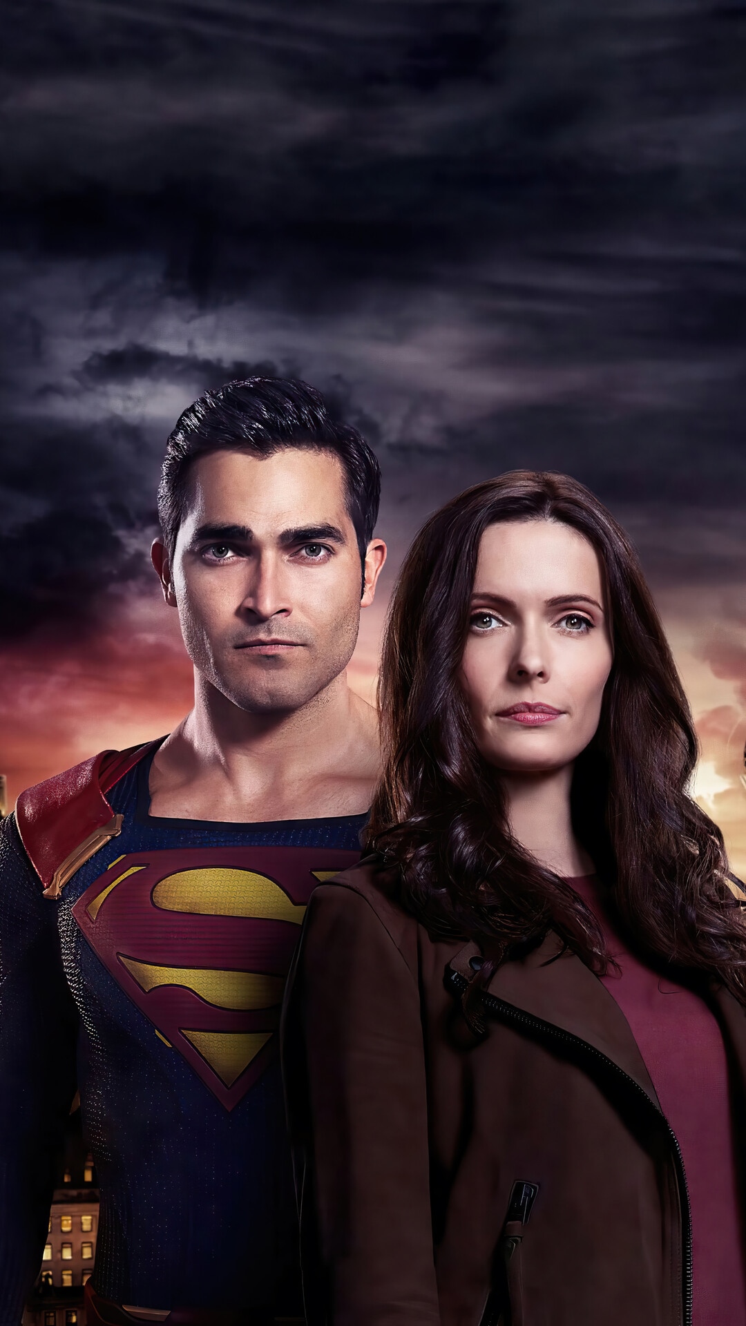 Superman and Lois with Tyler Hoechlin and Bitsie Tulloch HD Phone Wallpaper